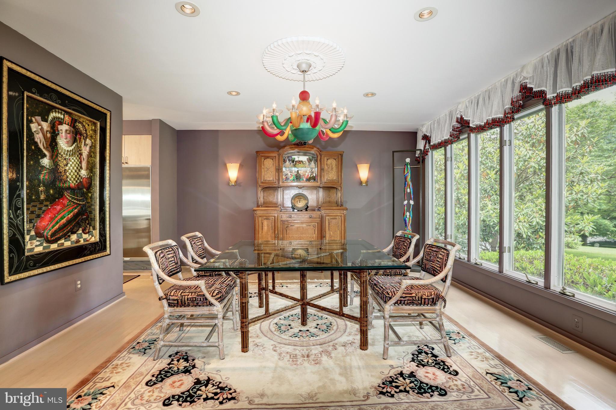 LAYTONSVILLE KNOLLS - Residential