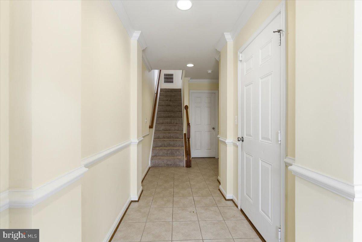 15704 JOHN DISKIN CIRCLE