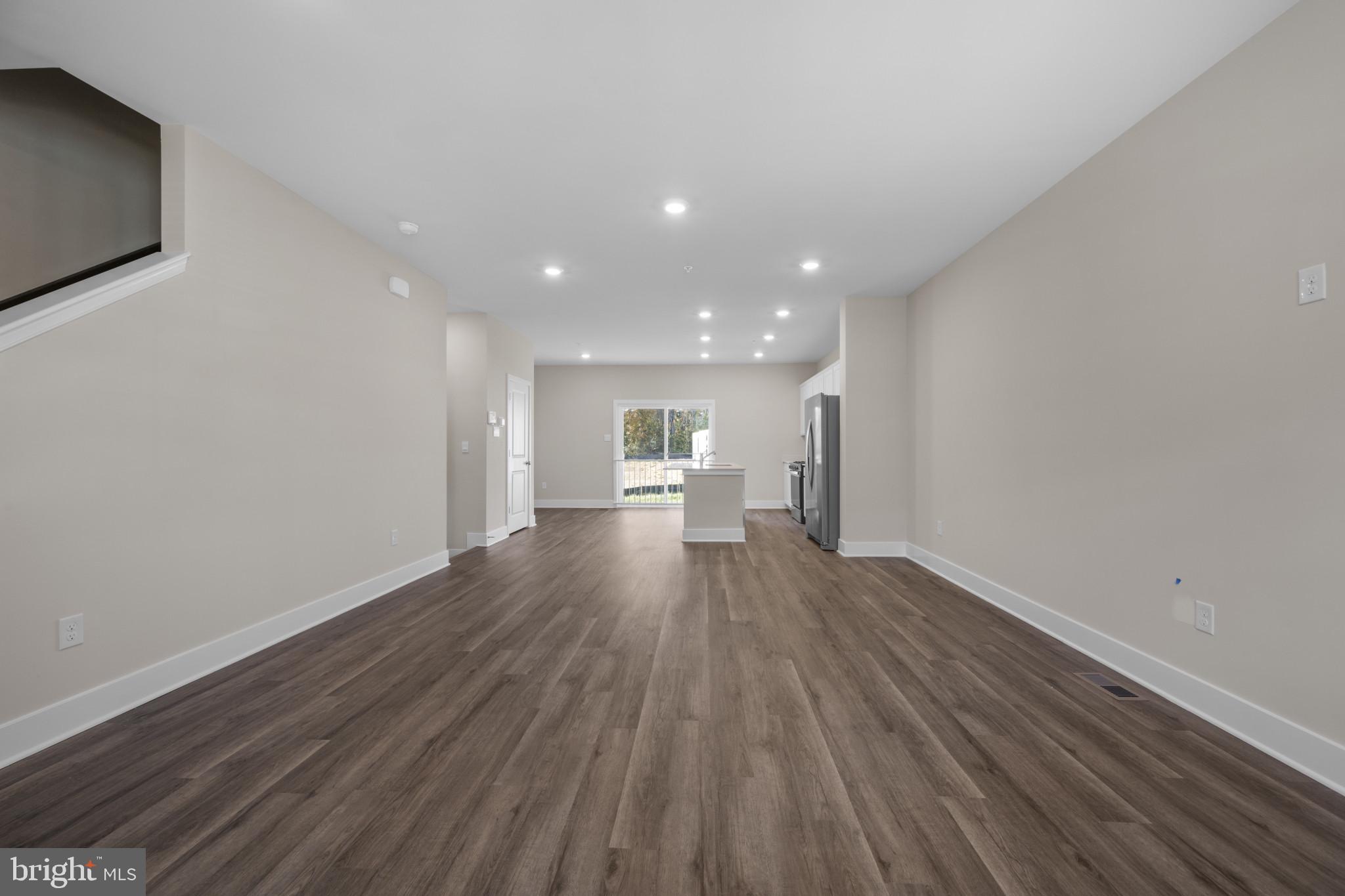 MAGNOLIA LANDING - Residential