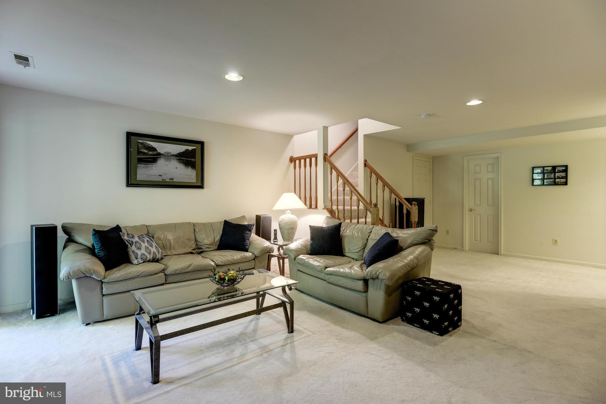 MIDDLEFORD - Residential