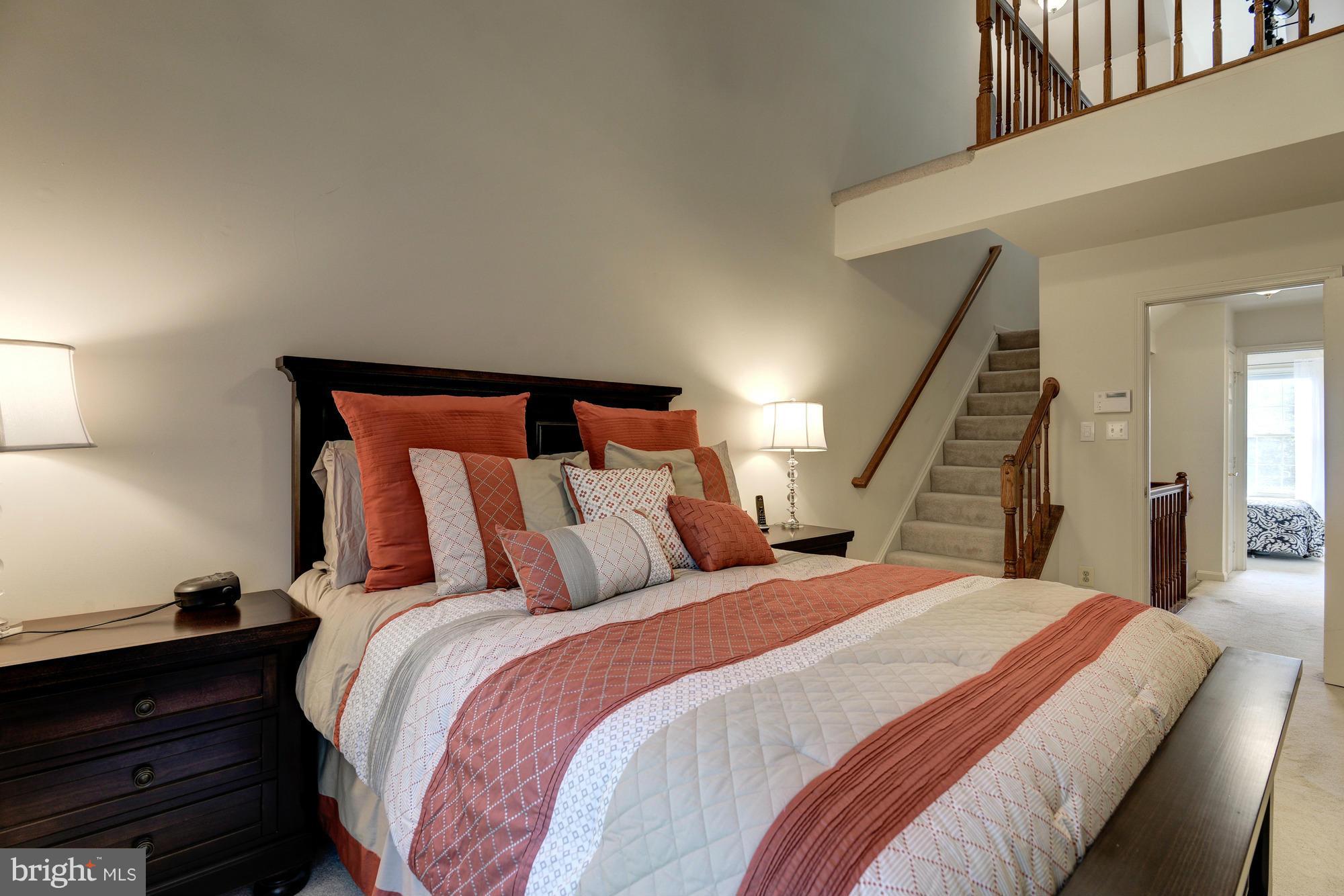 MIDDLEFORD - Residential