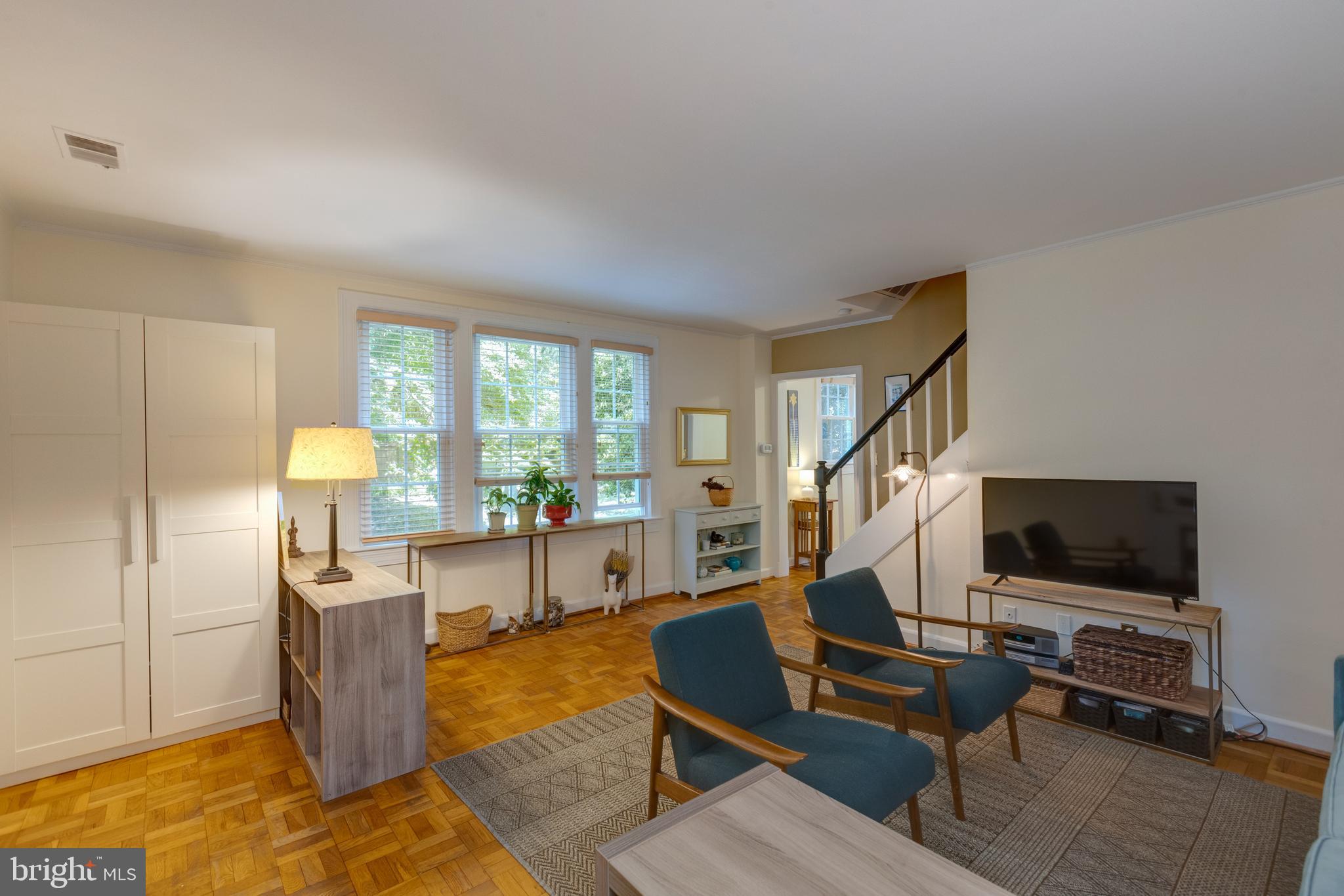 ARLINGTON VILLAGE - Residential