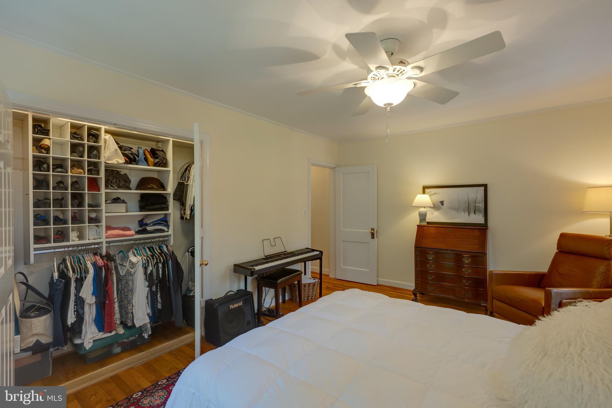 ARLINGTON VILLAGE - Residential