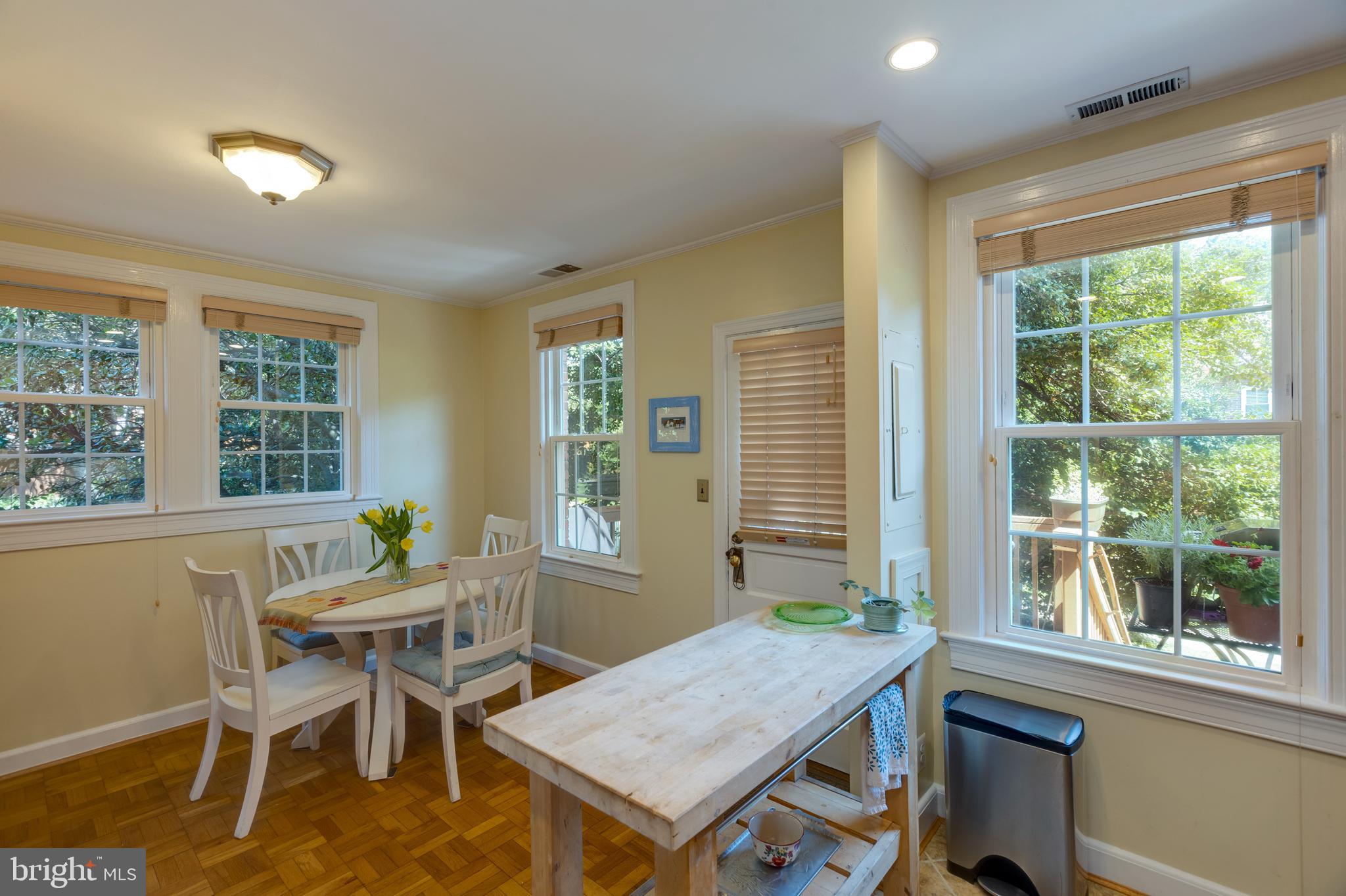 ARLINGTON VILLAGE - Residential