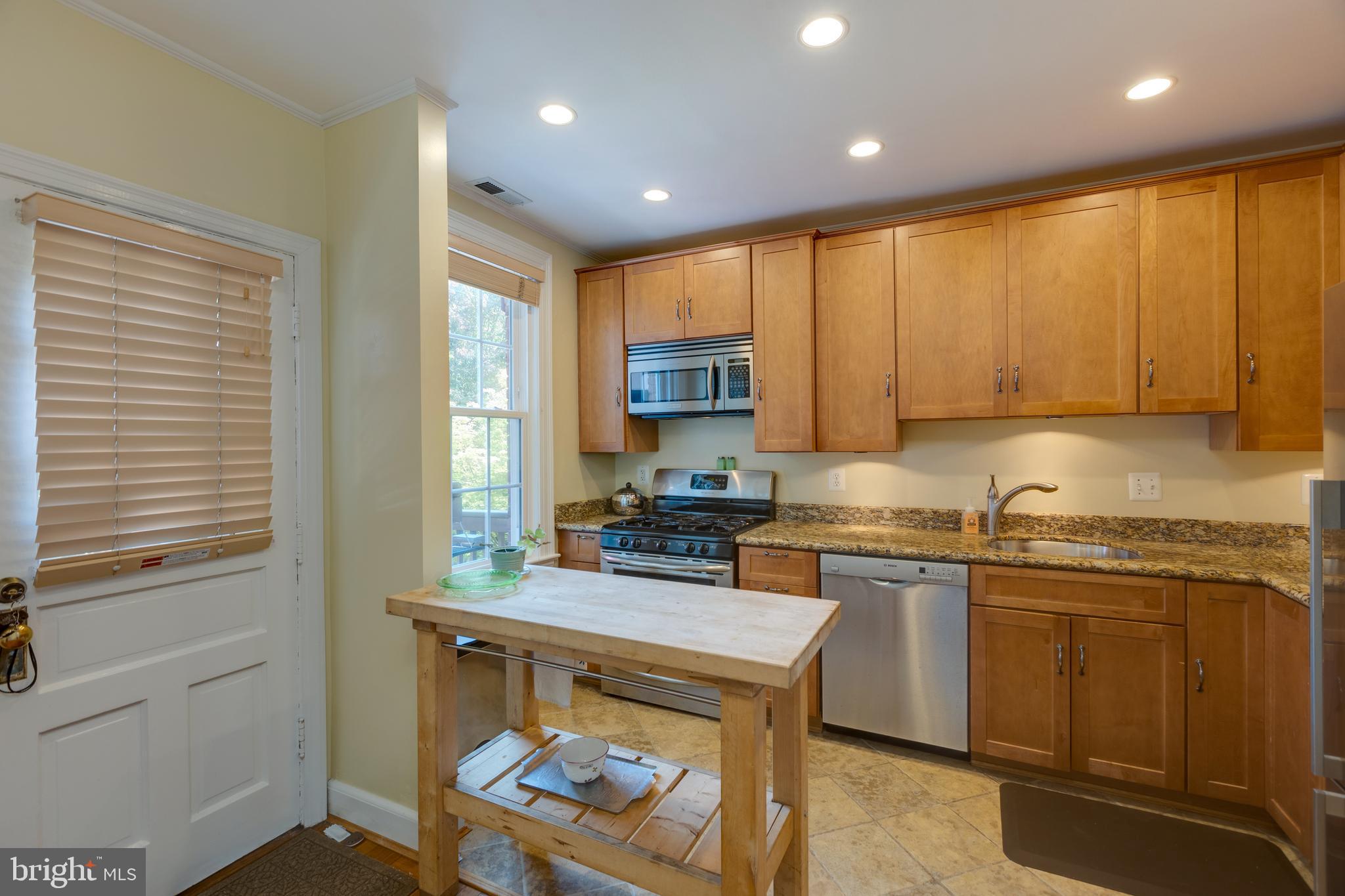 ARLINGTON VILLAGE - Residential