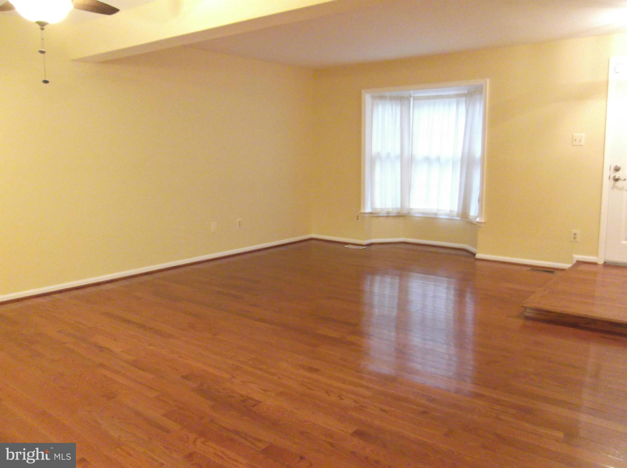 SPRINGFIELD OAKS - Residential Lease