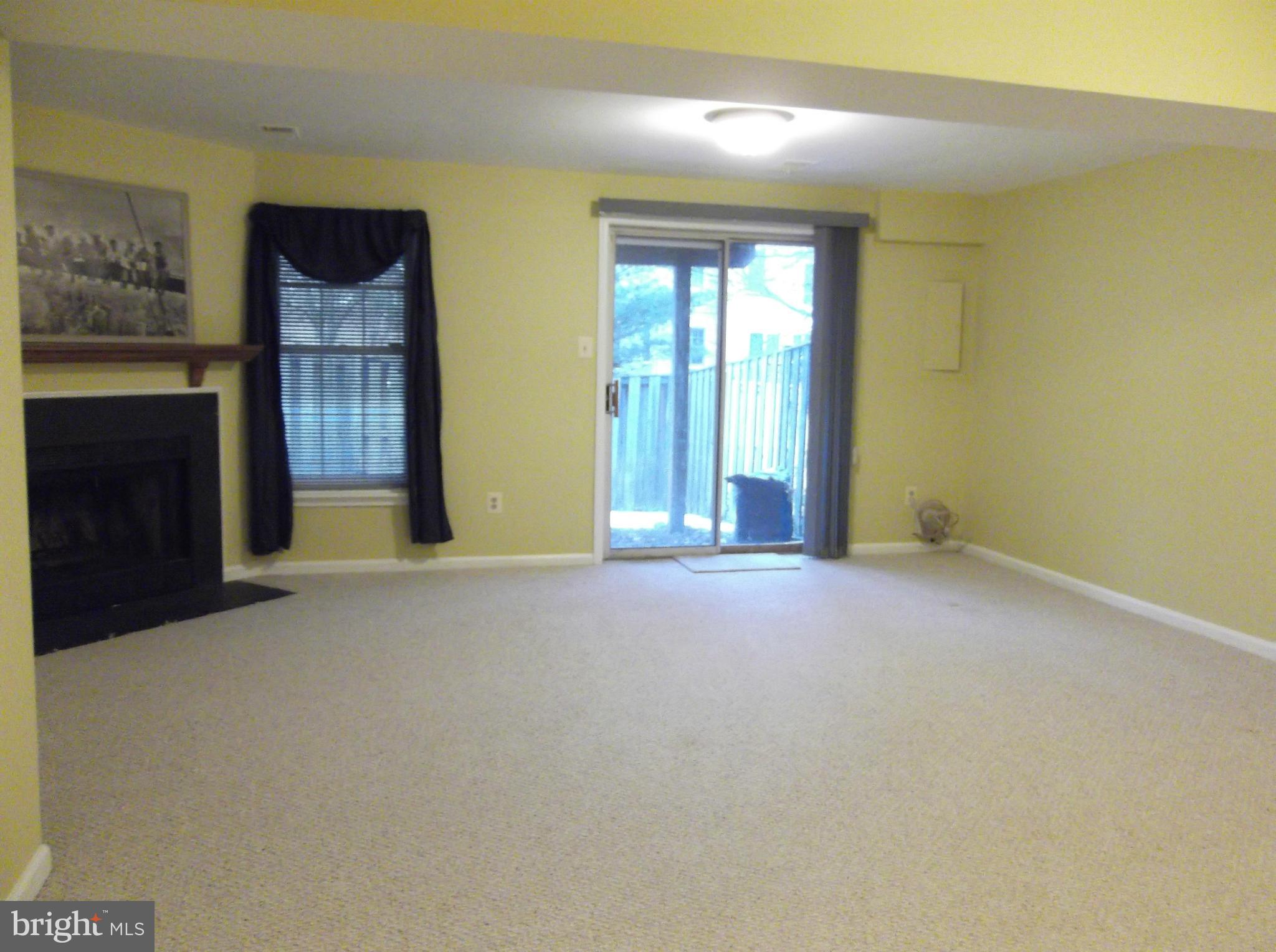 SPRINGFIELD OAKS - Residential Lease