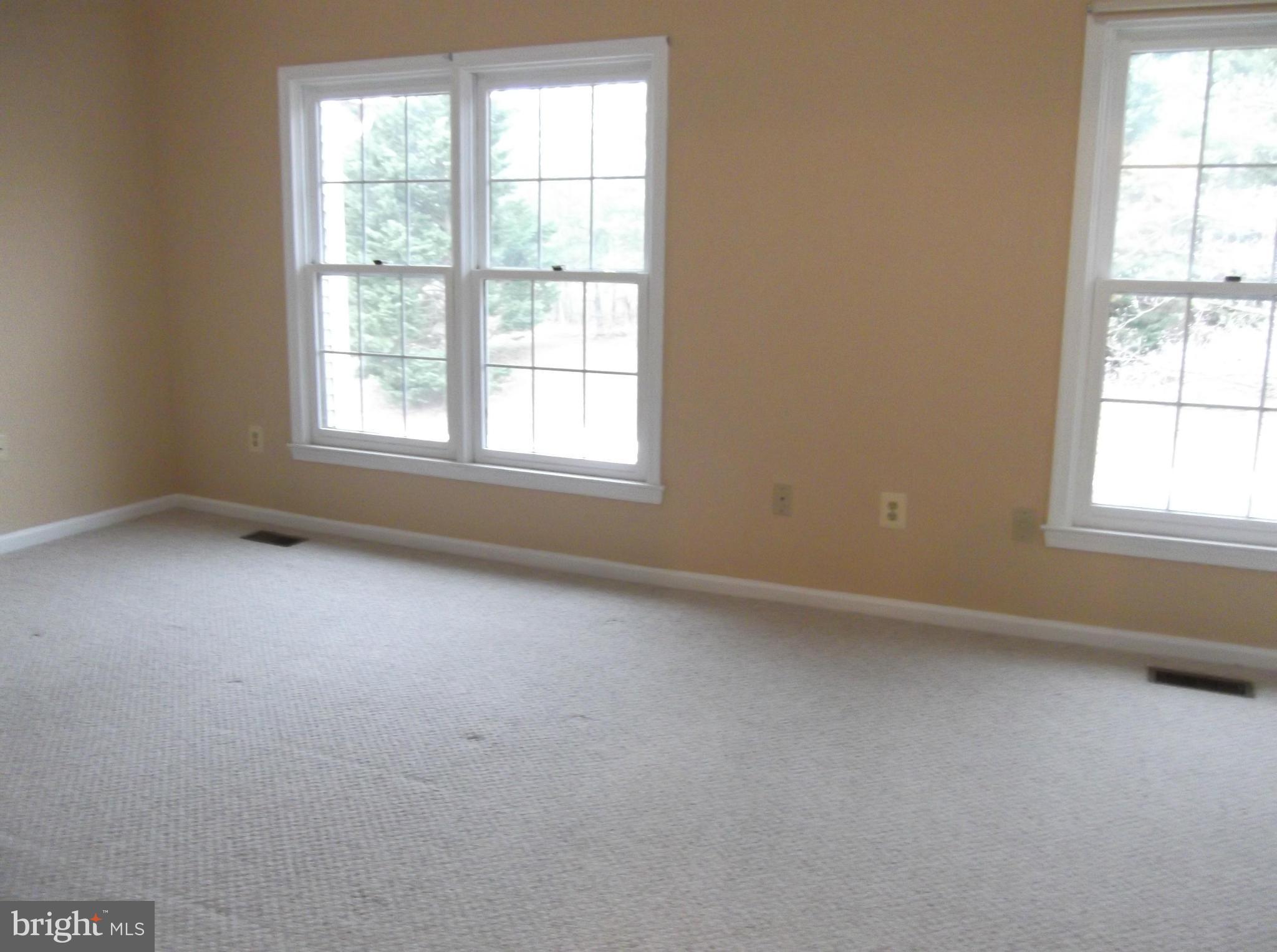 SPRINGFIELD OAKS - Residential Lease