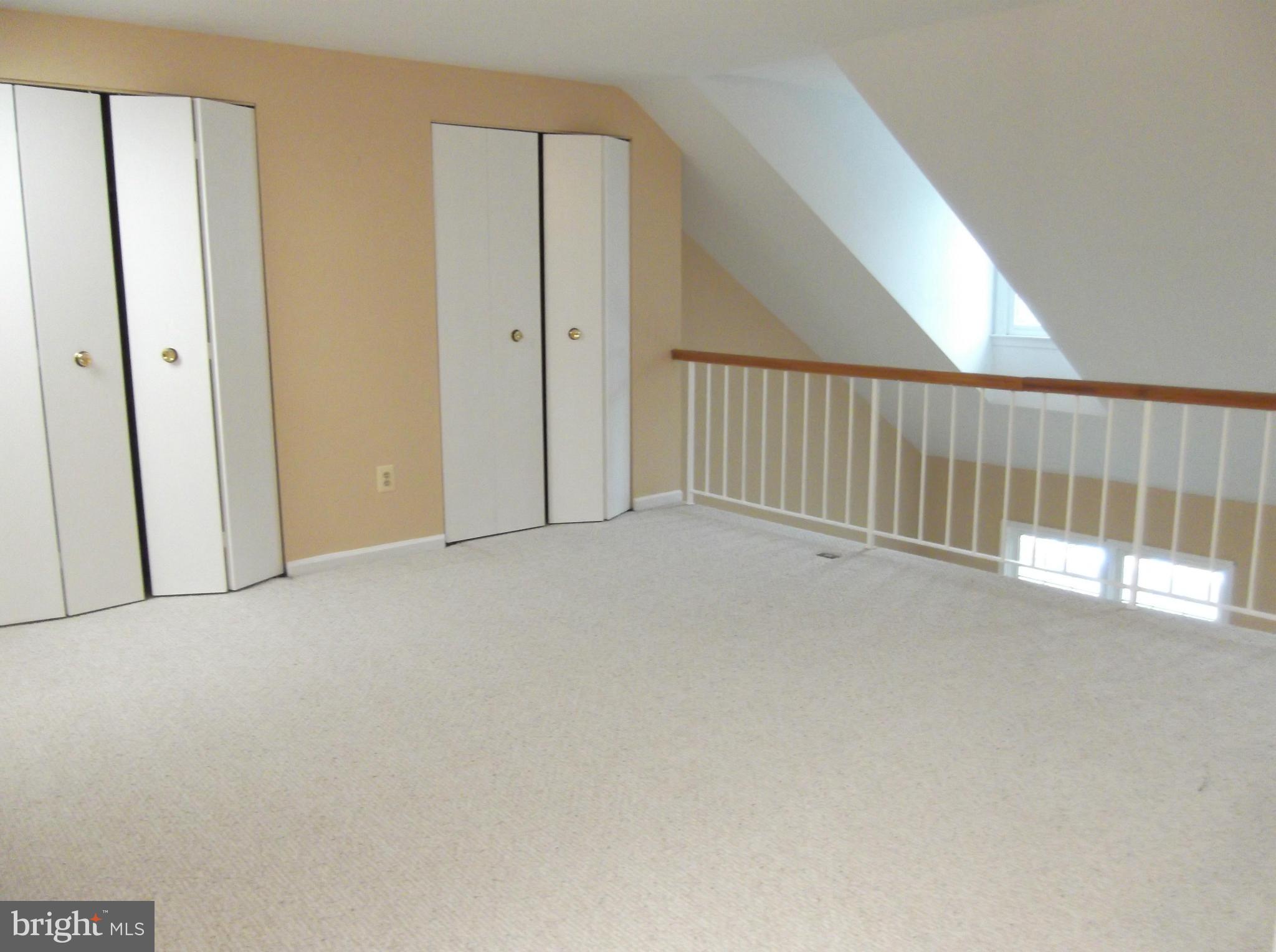 SPRINGFIELD OAKS - Residential Lease