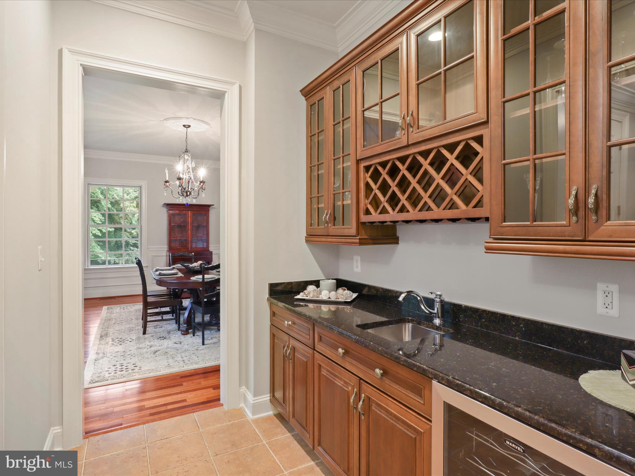 CLIFTON - Residential