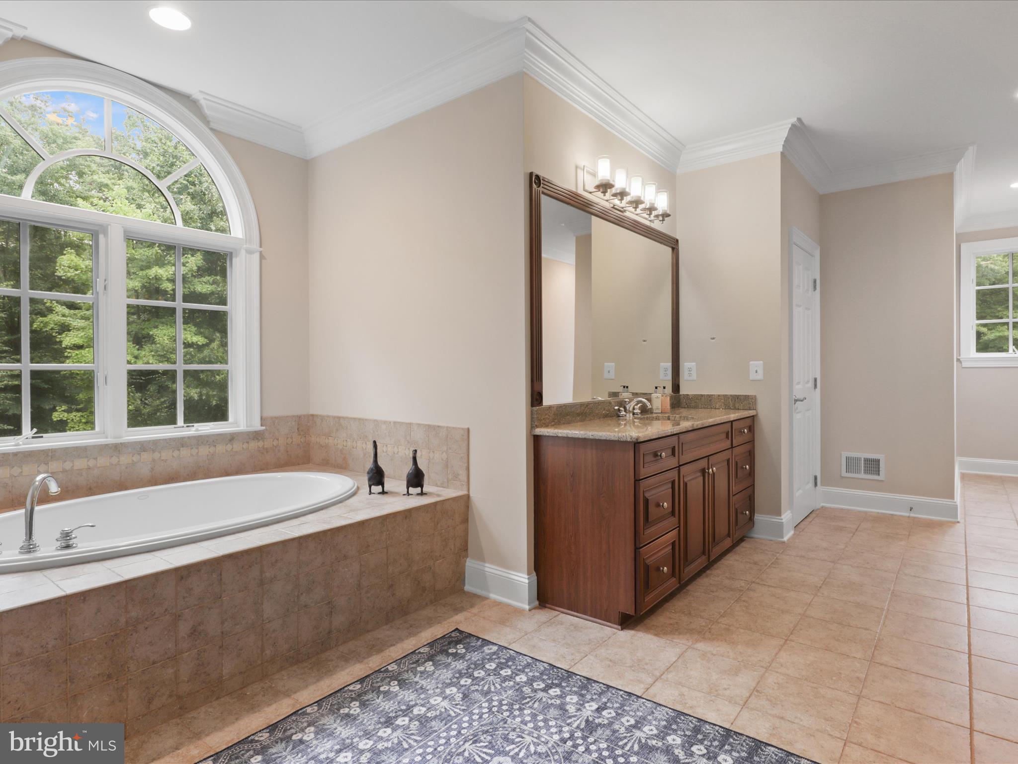 CLIFTON - Residential