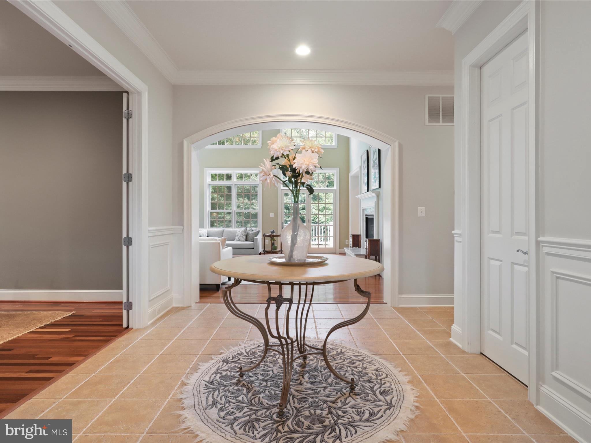 CLIFTON - Residential