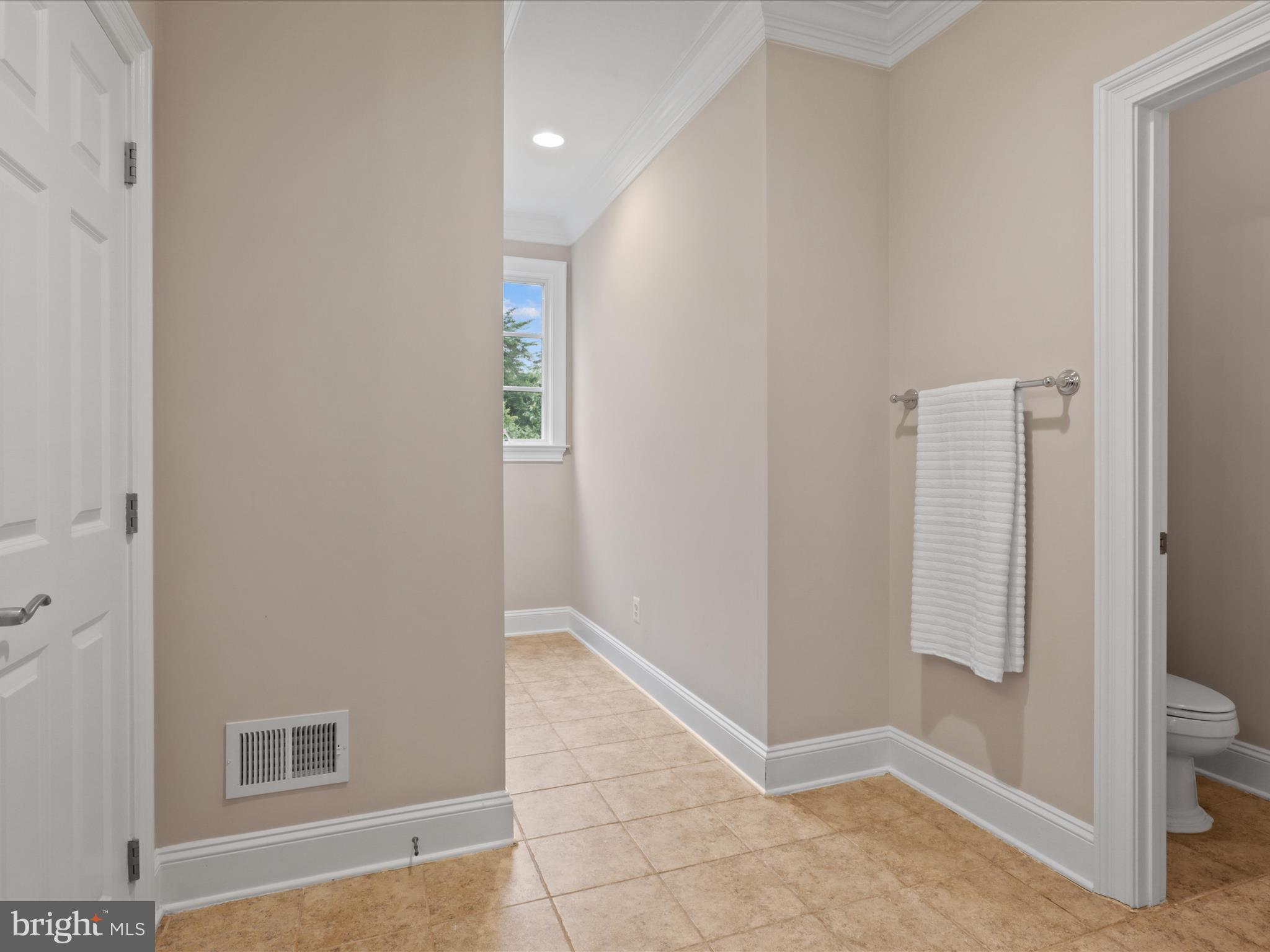 CLIFTON - Residential