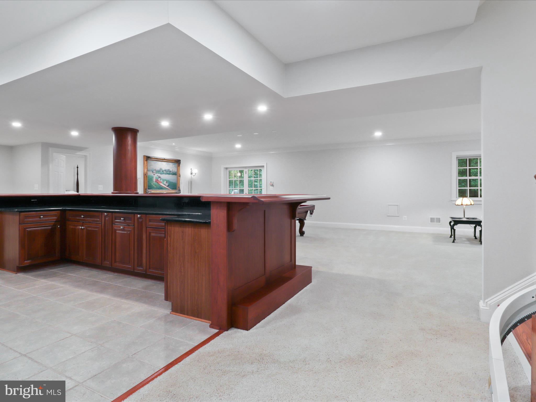 CLIFTON - Residential