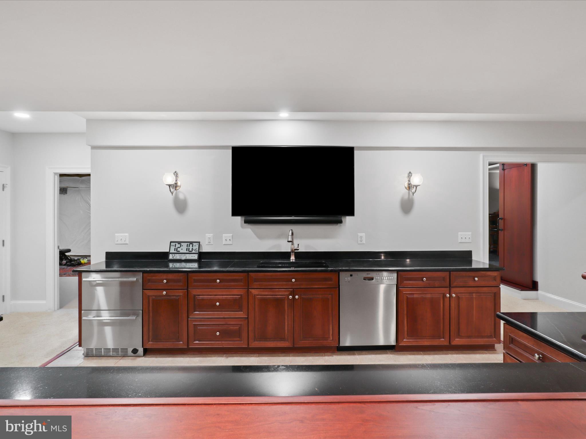 CLIFTON - Residential