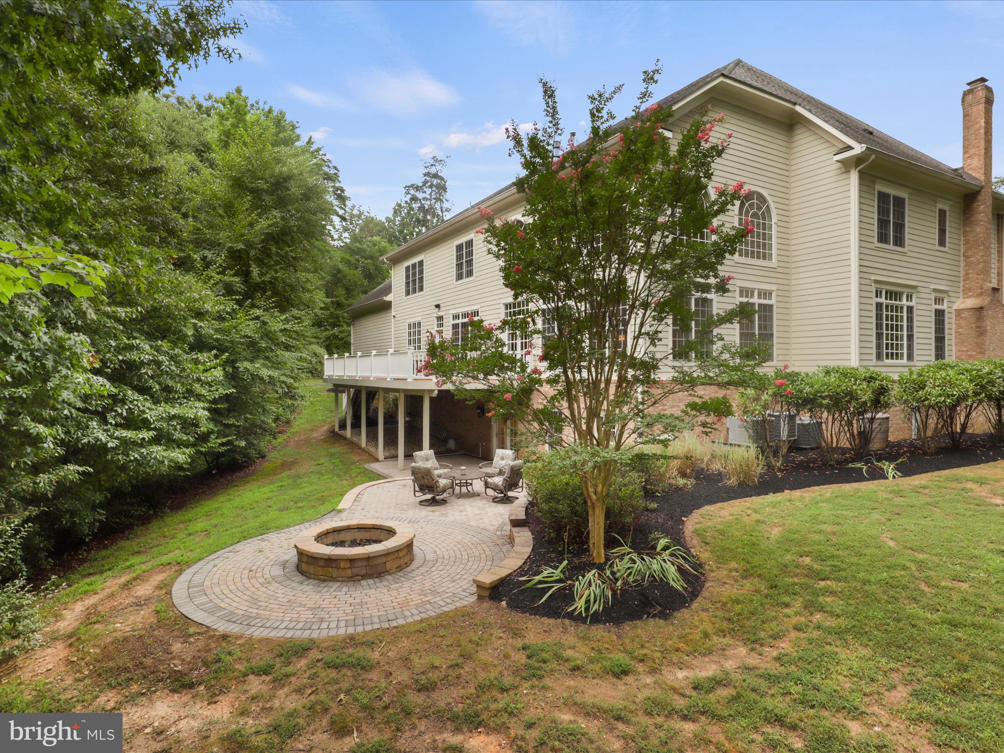 CLIFTON - Residential