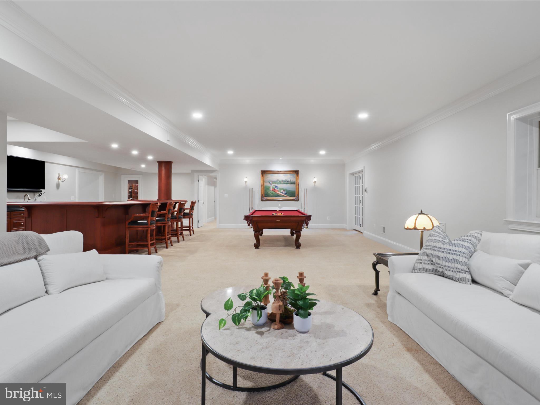 CLIFTON - Residential