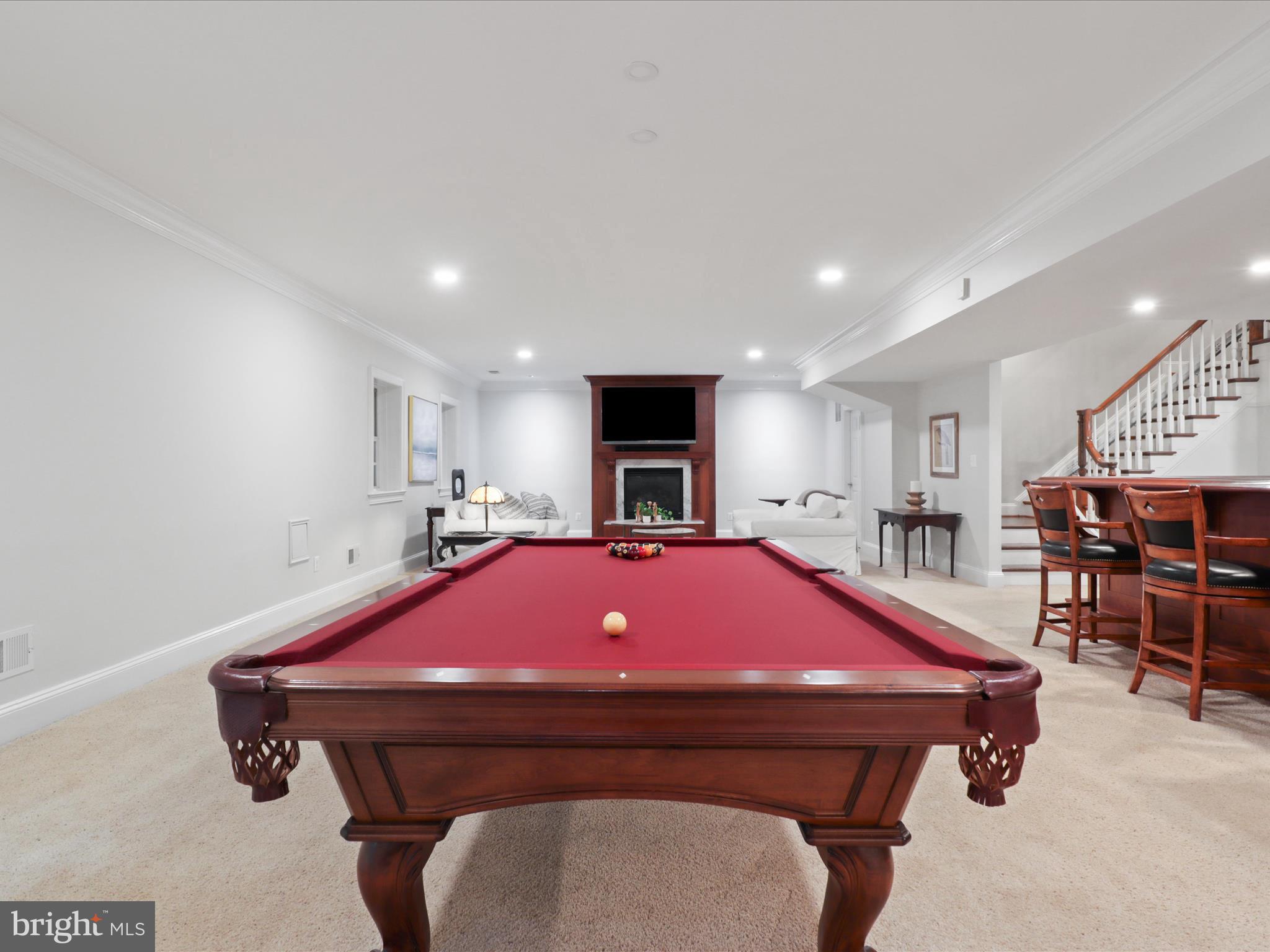 CLIFTON - Residential