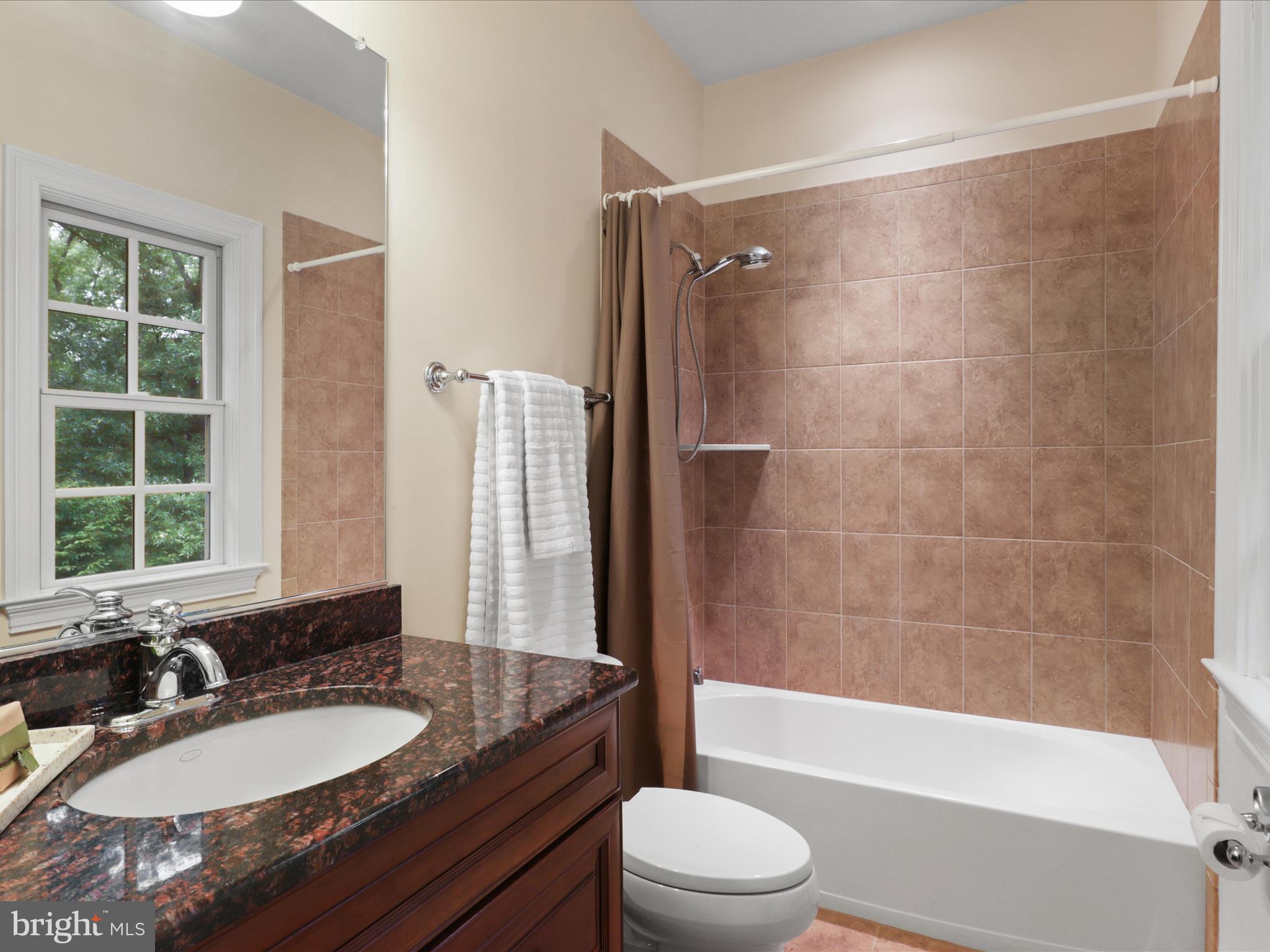 CLIFTON - Residential