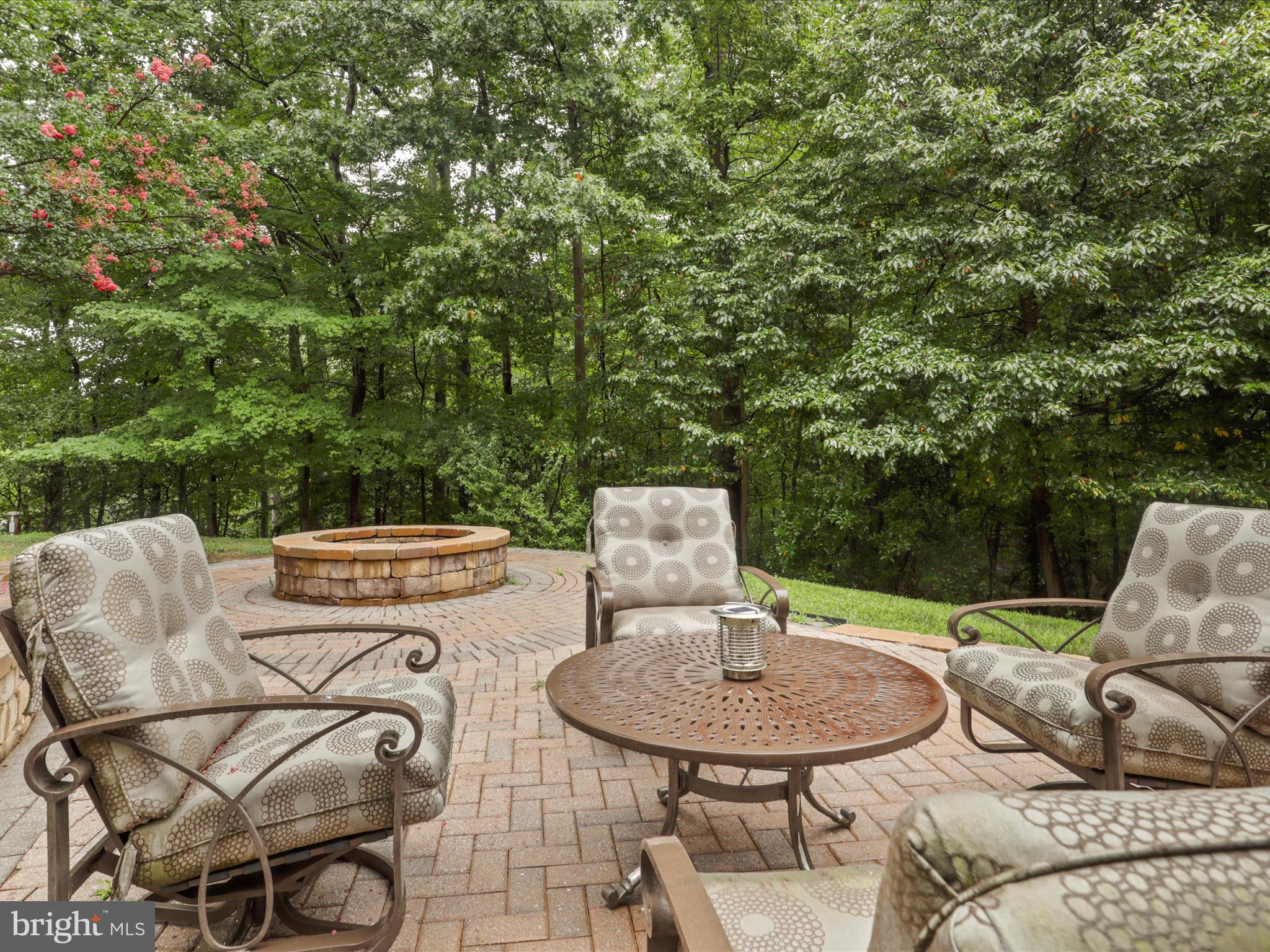 CLIFTON - Residential