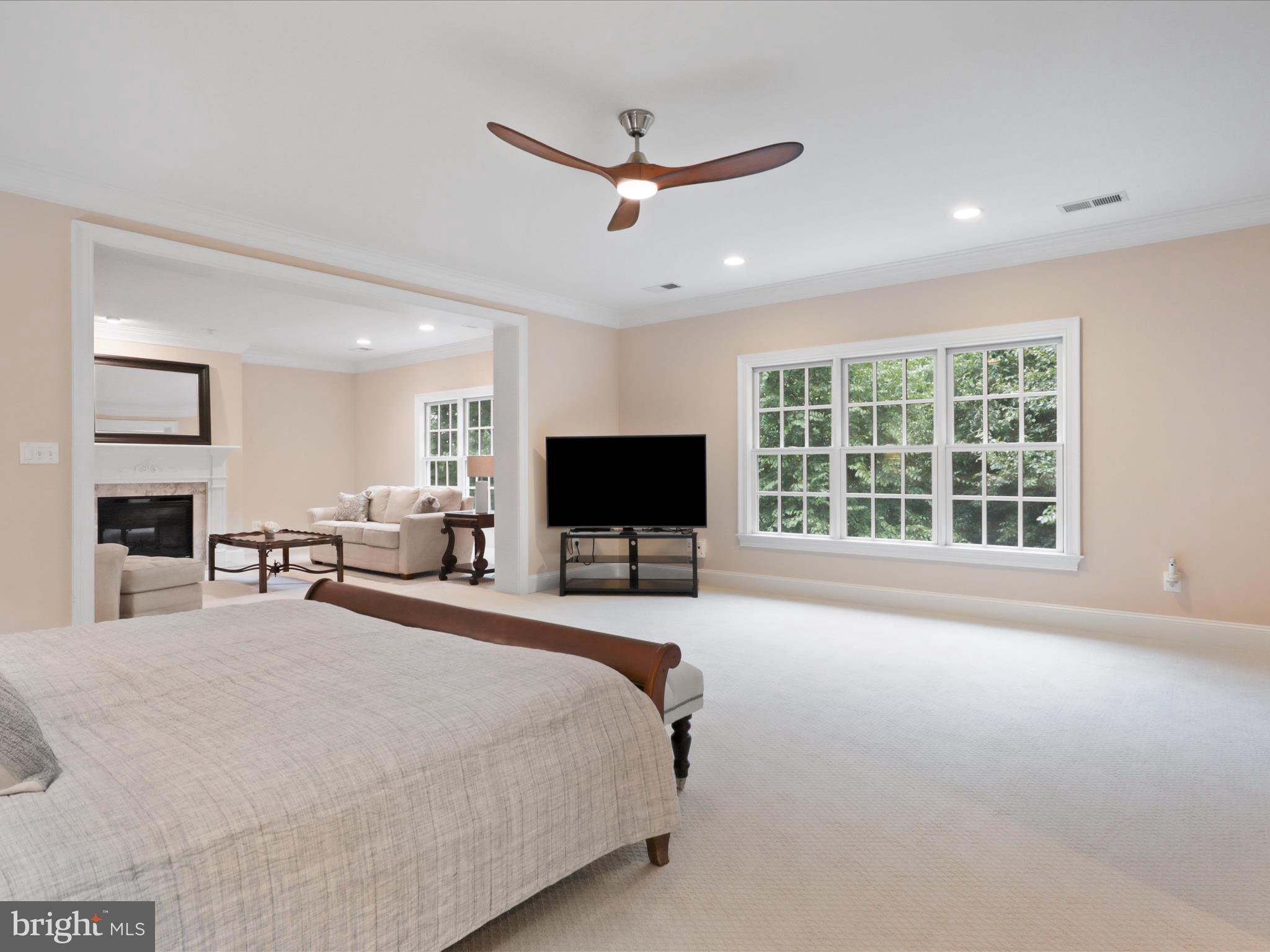 CLIFTON - Residential