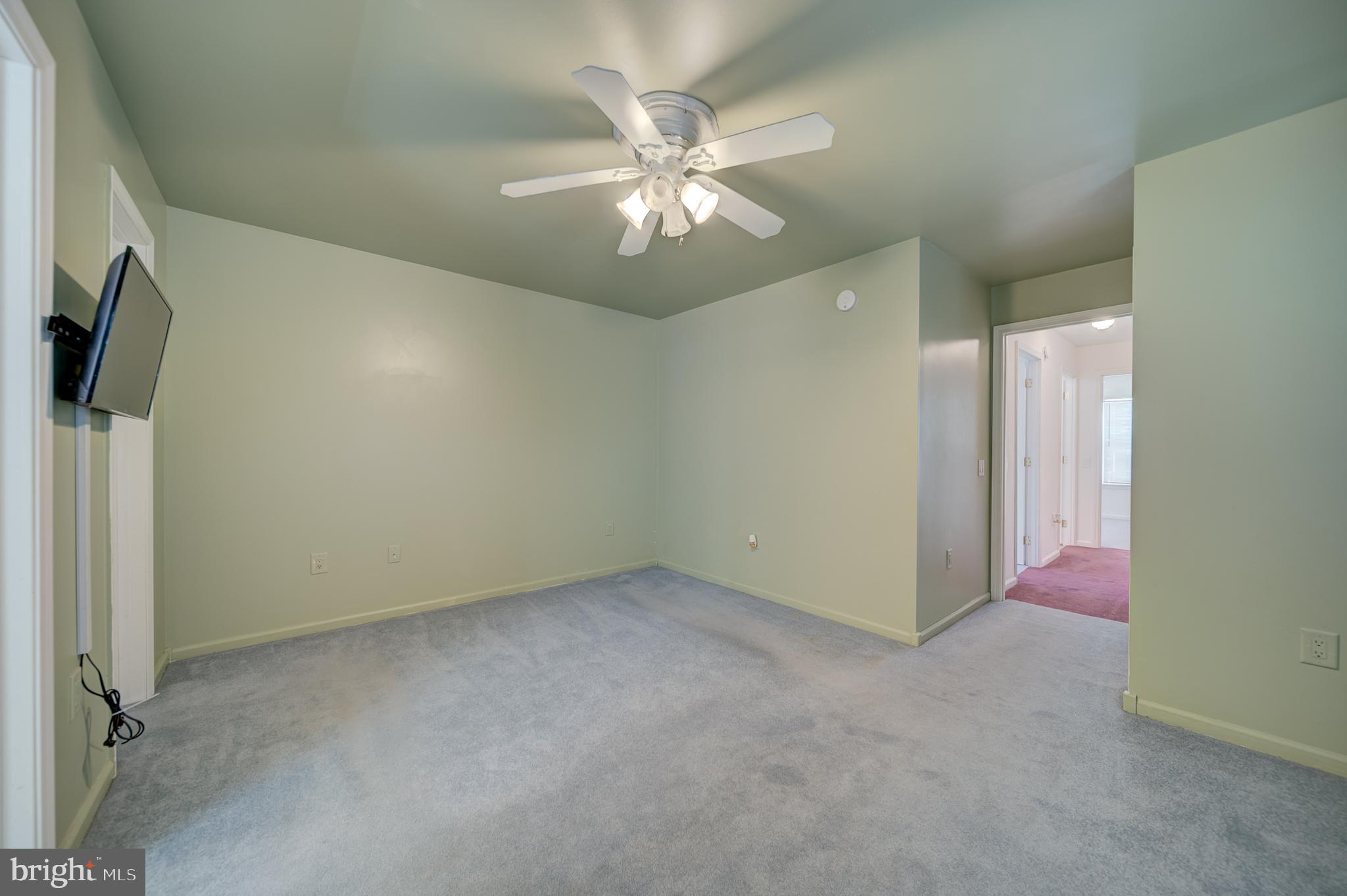 NEW COLONY VILLAGE - Residential