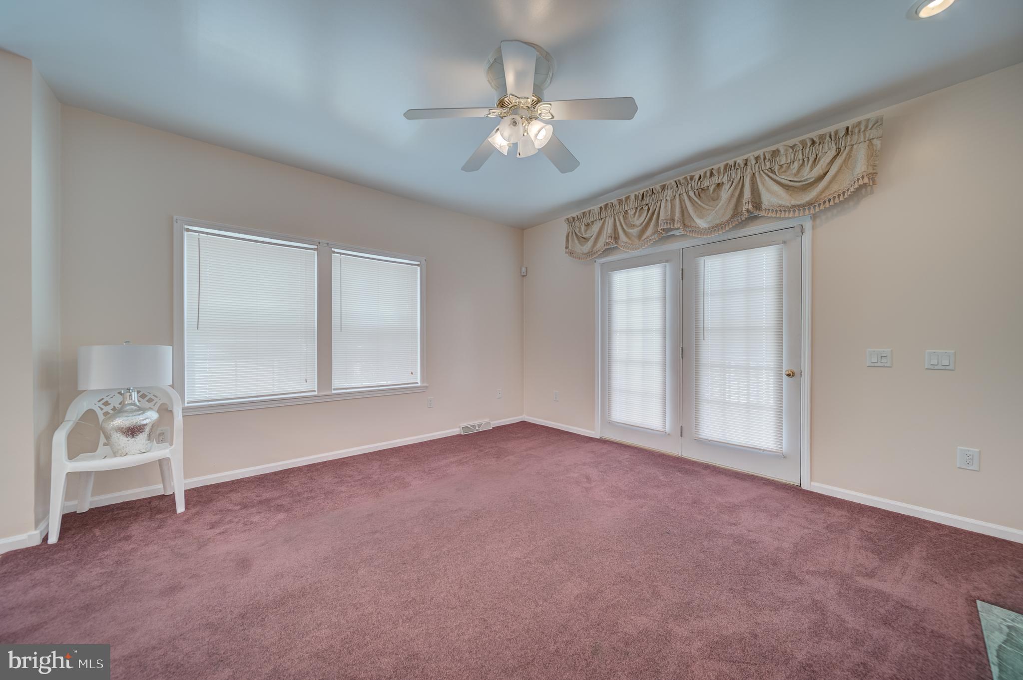 NEW COLONY VILLAGE - Residential