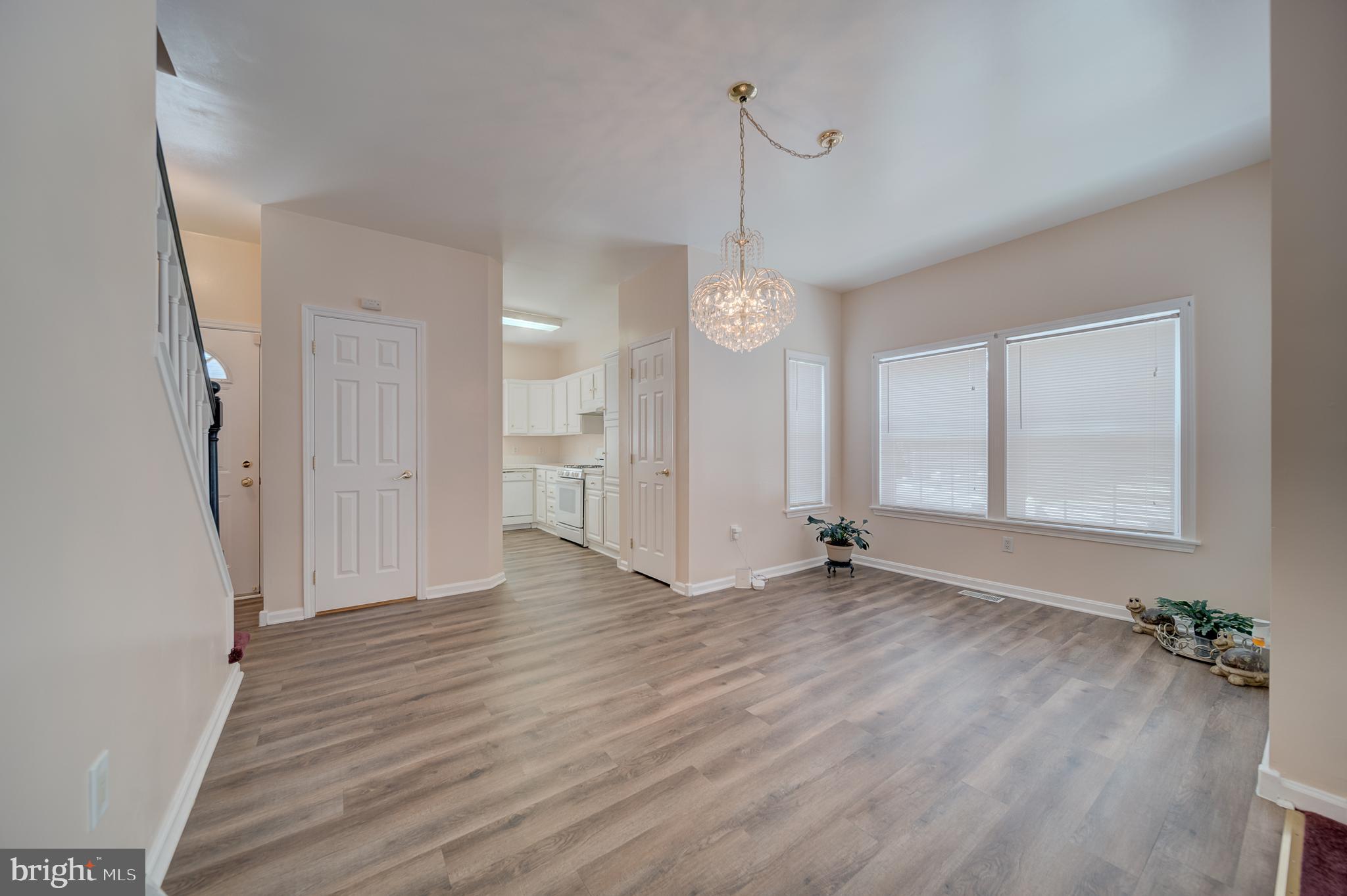 NEW COLONY VILLAGE - Residential