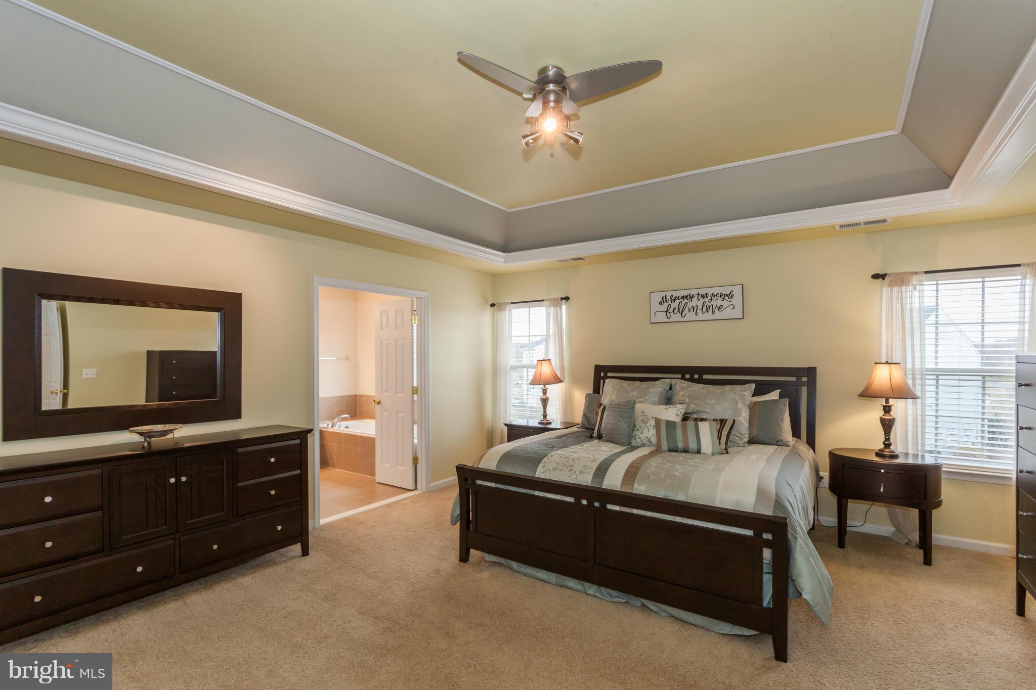 WAKELAND MANOR - Residential