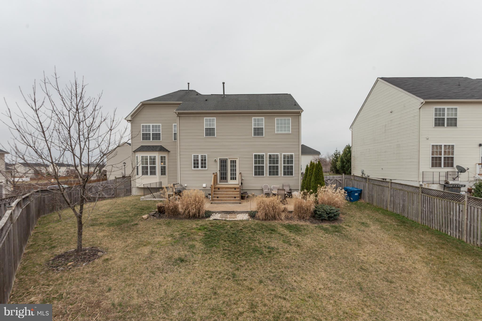 WAKELAND MANOR - Residential