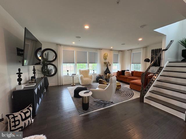 PARKSIDE AT WESTPHALIA - Residential