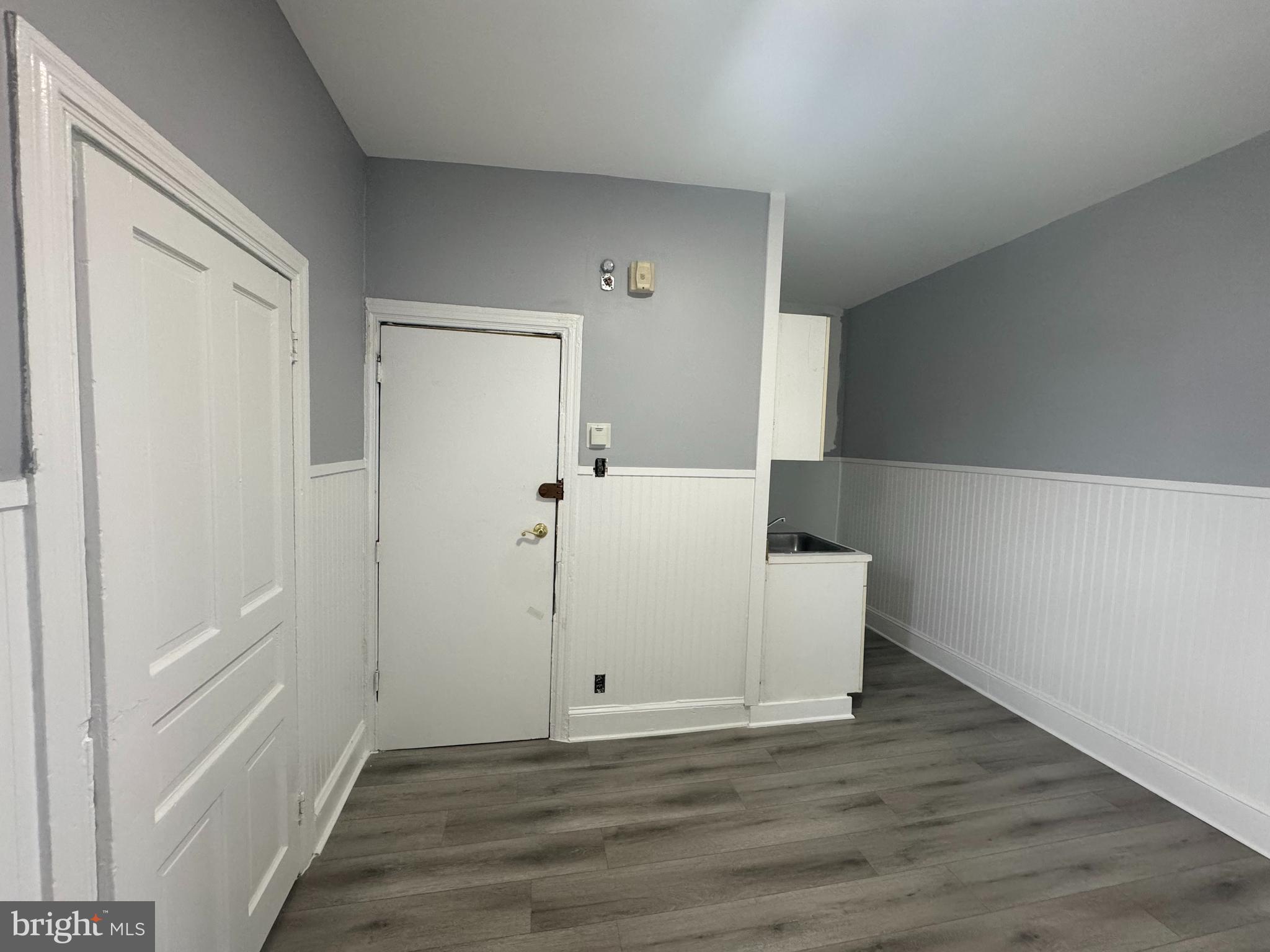 GRADUATE HOSPITAL - Residential Lease