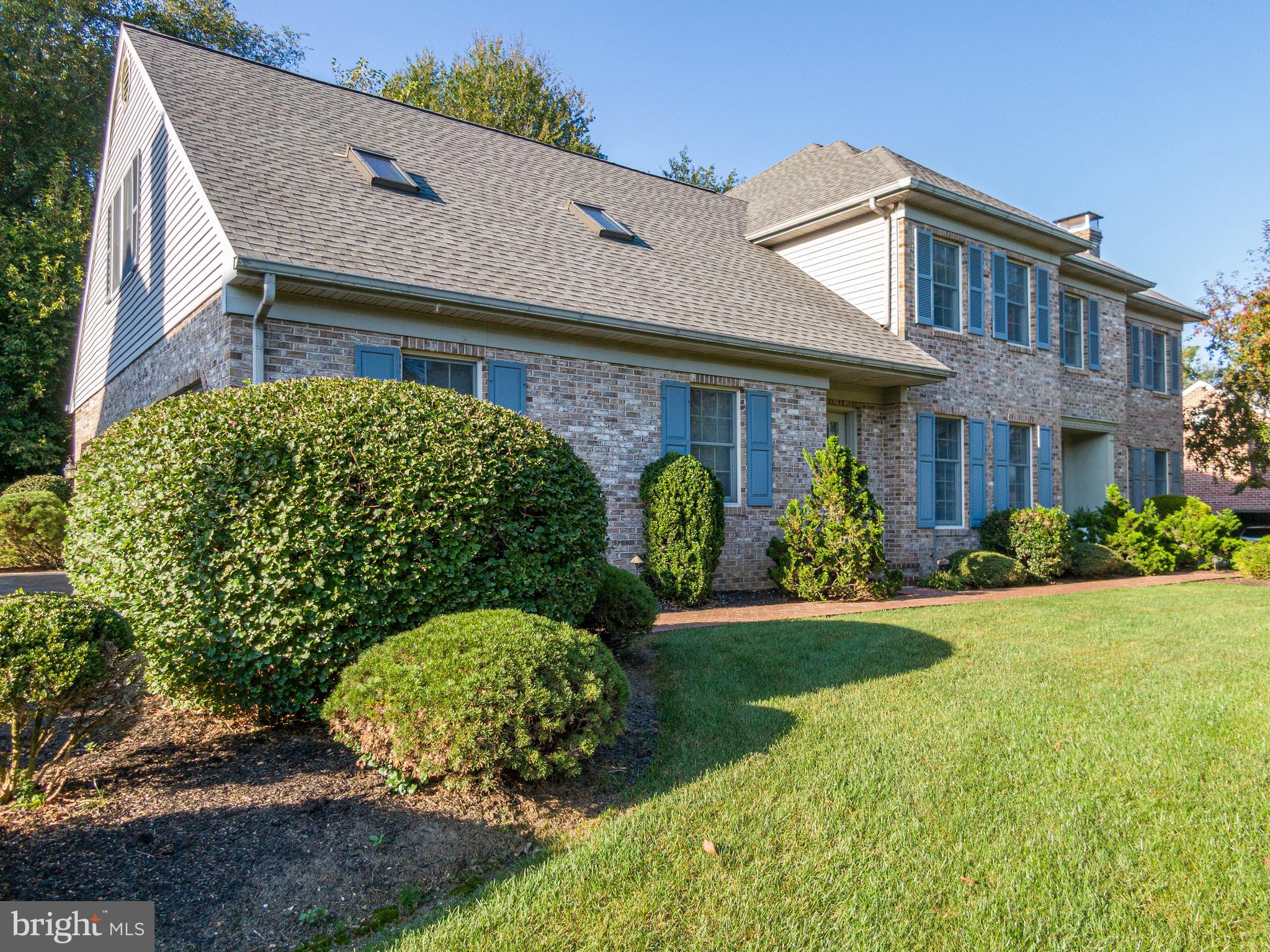 2635 BEECHWOOD ROAD