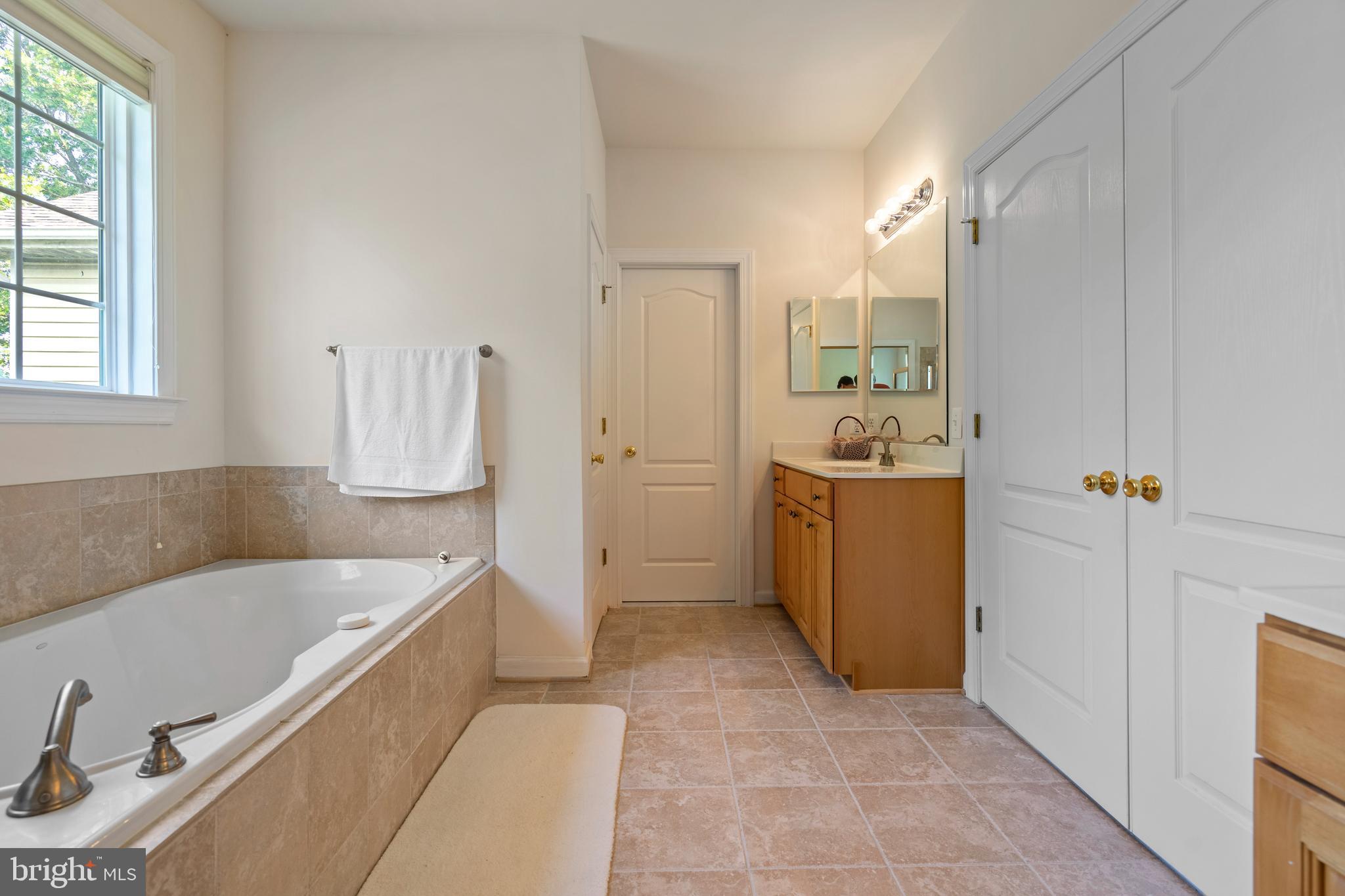 HOLLY RIDGE - Residential