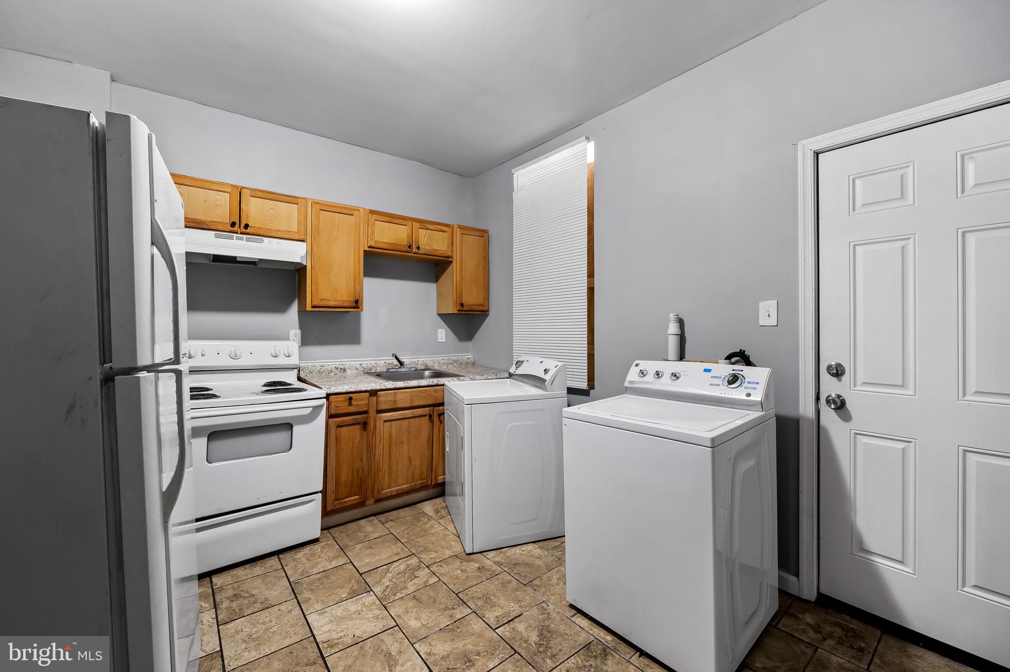 MONDAWMIN - Residential