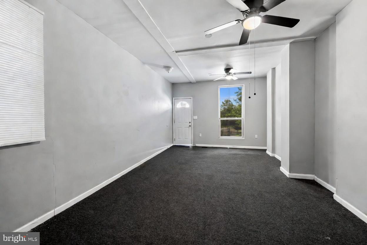 MONDAWMIN - Residential