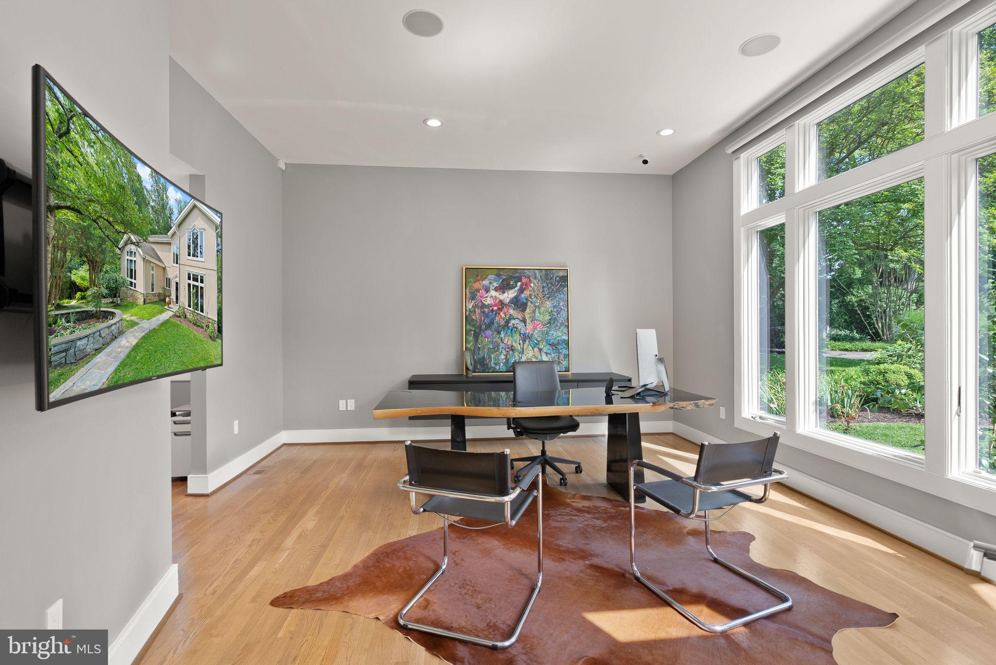 BELLEVUE FOREST - Residential