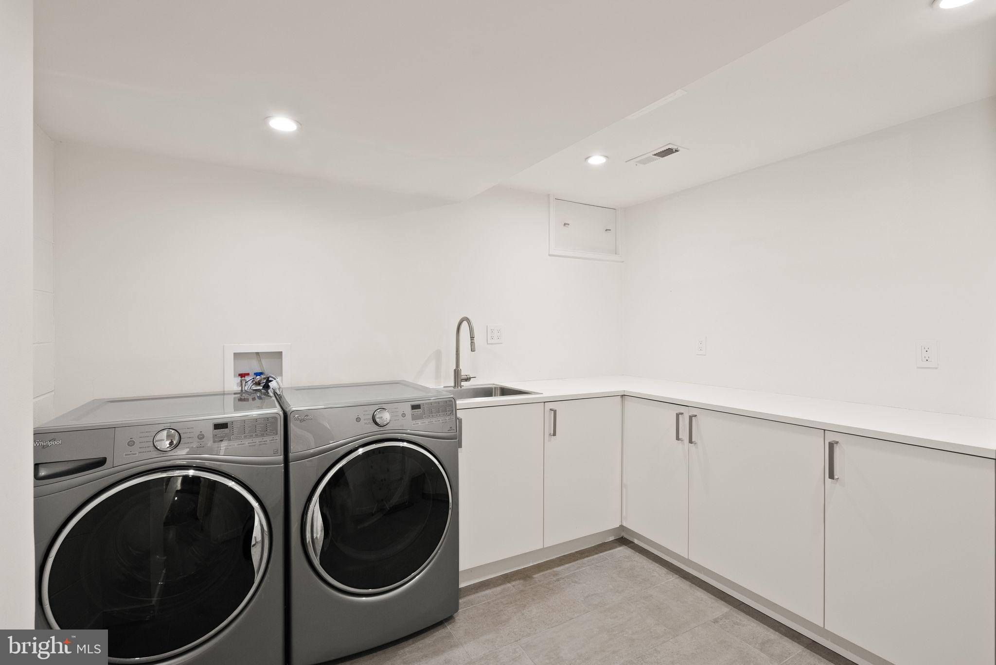 BELLEVUE FOREST - Residential