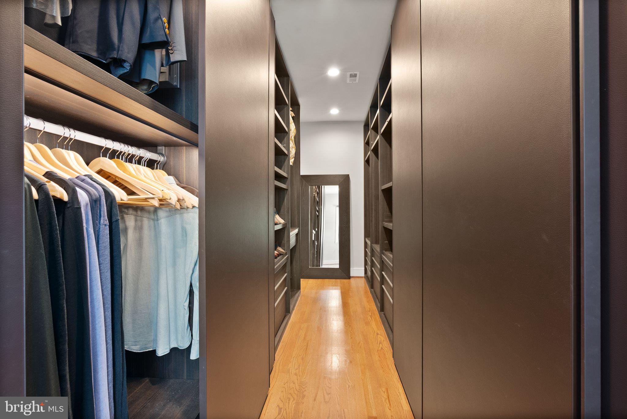 BELLEVUE FOREST - Residential