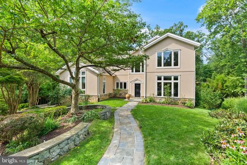 3100 N MONROE STREET ARLINGTON VA 22207