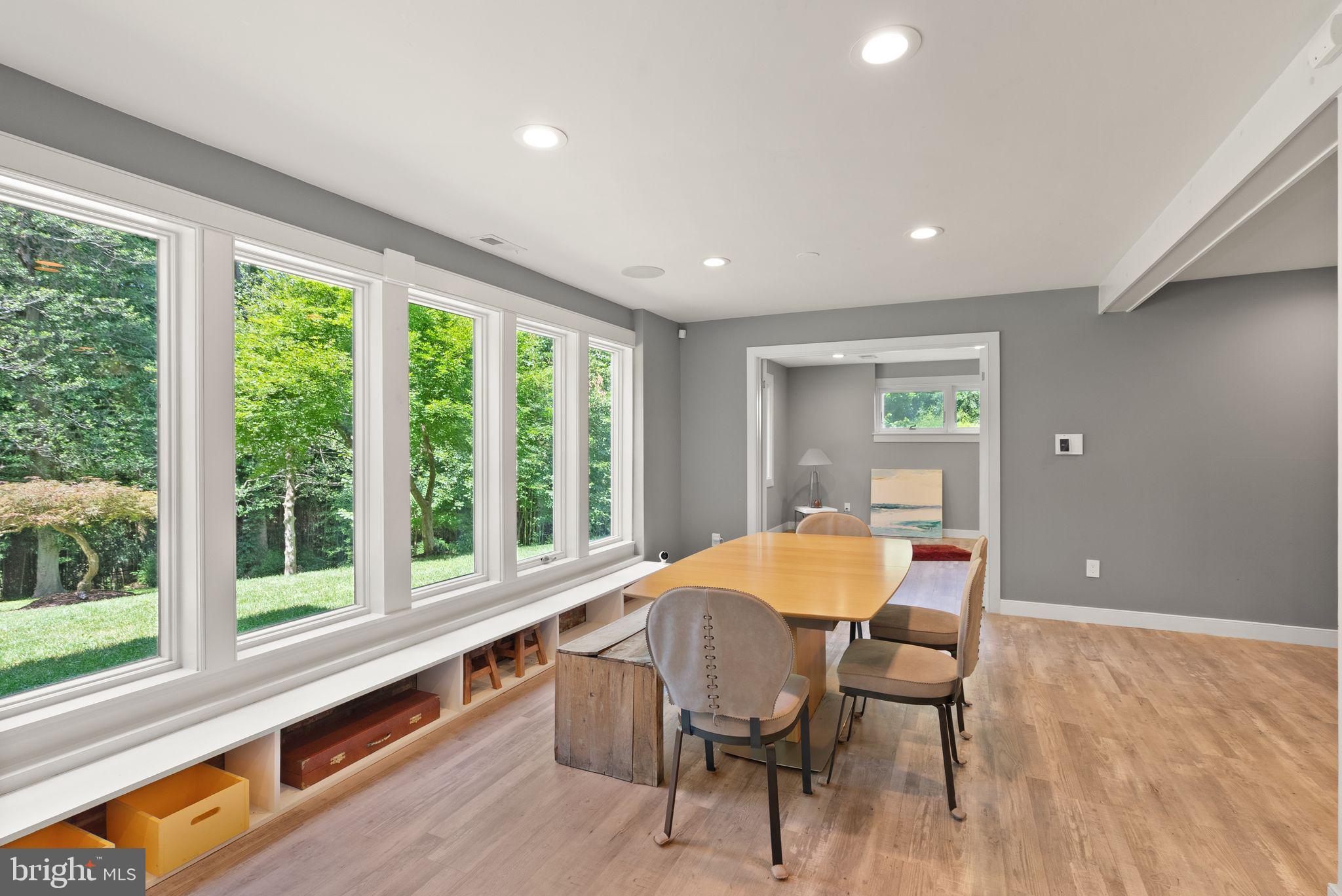 BELLEVUE FOREST - Residential