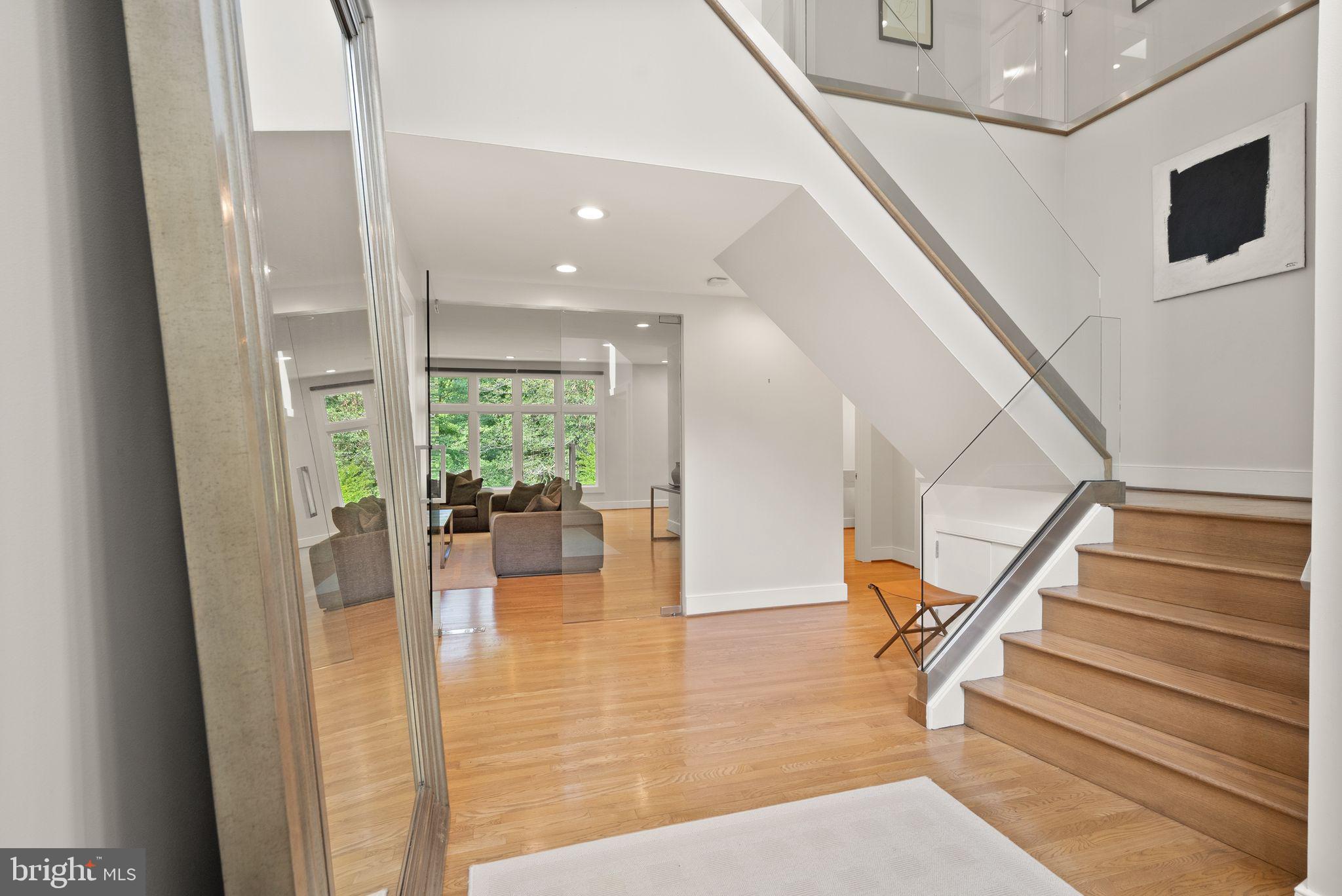 BELLEVUE FOREST - Residential