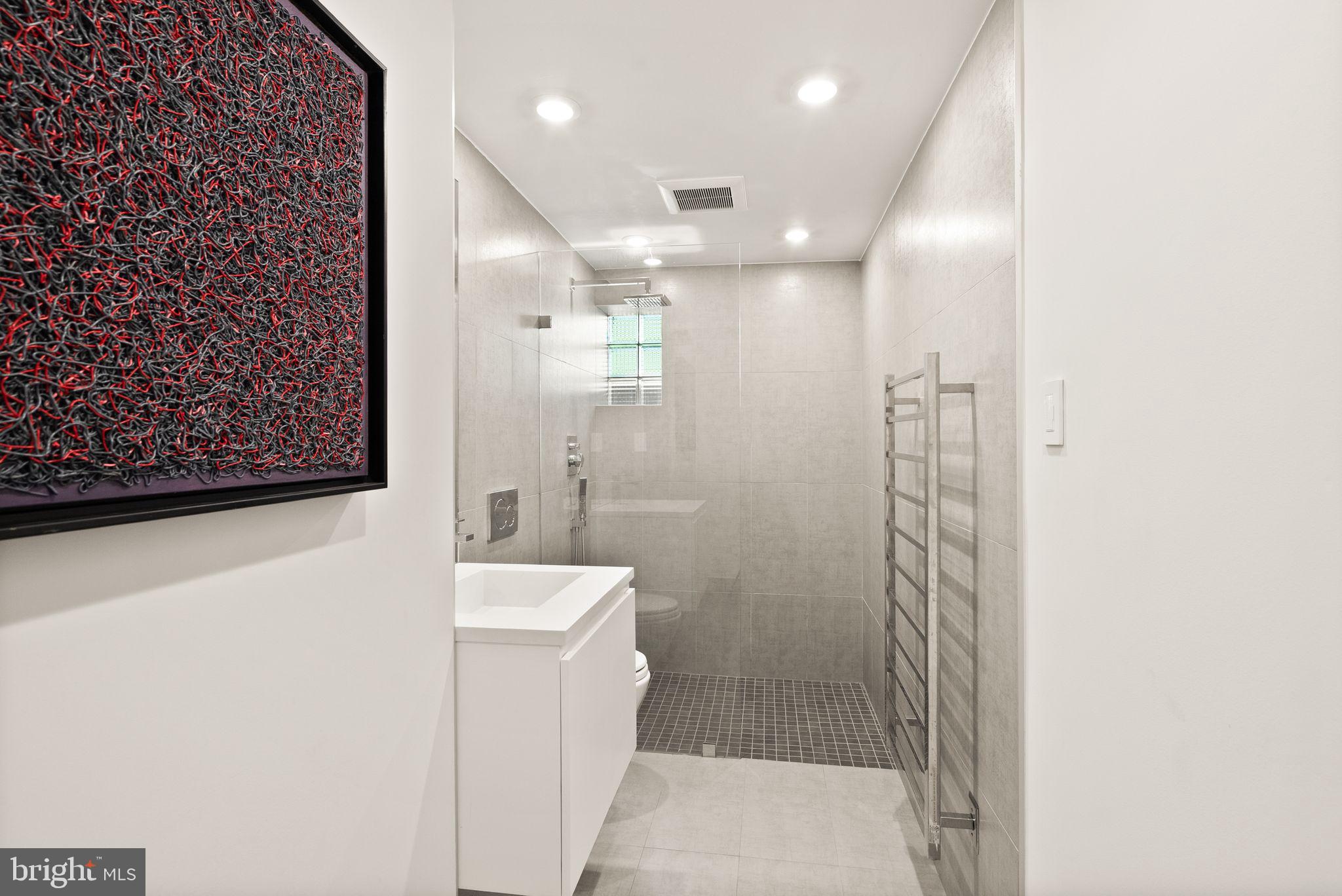 BELLEVUE FOREST - Residential