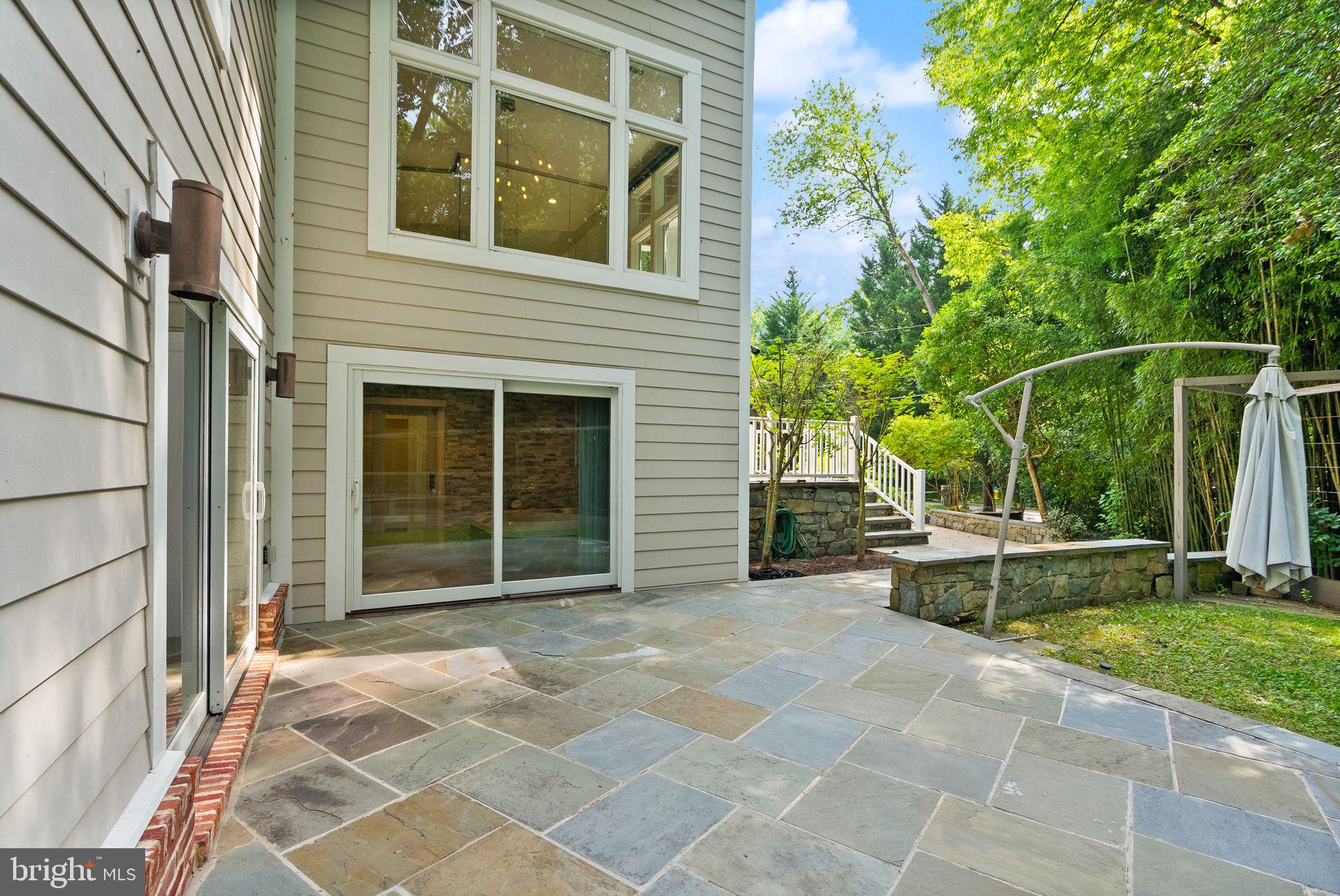 BELLEVUE FOREST - Residential