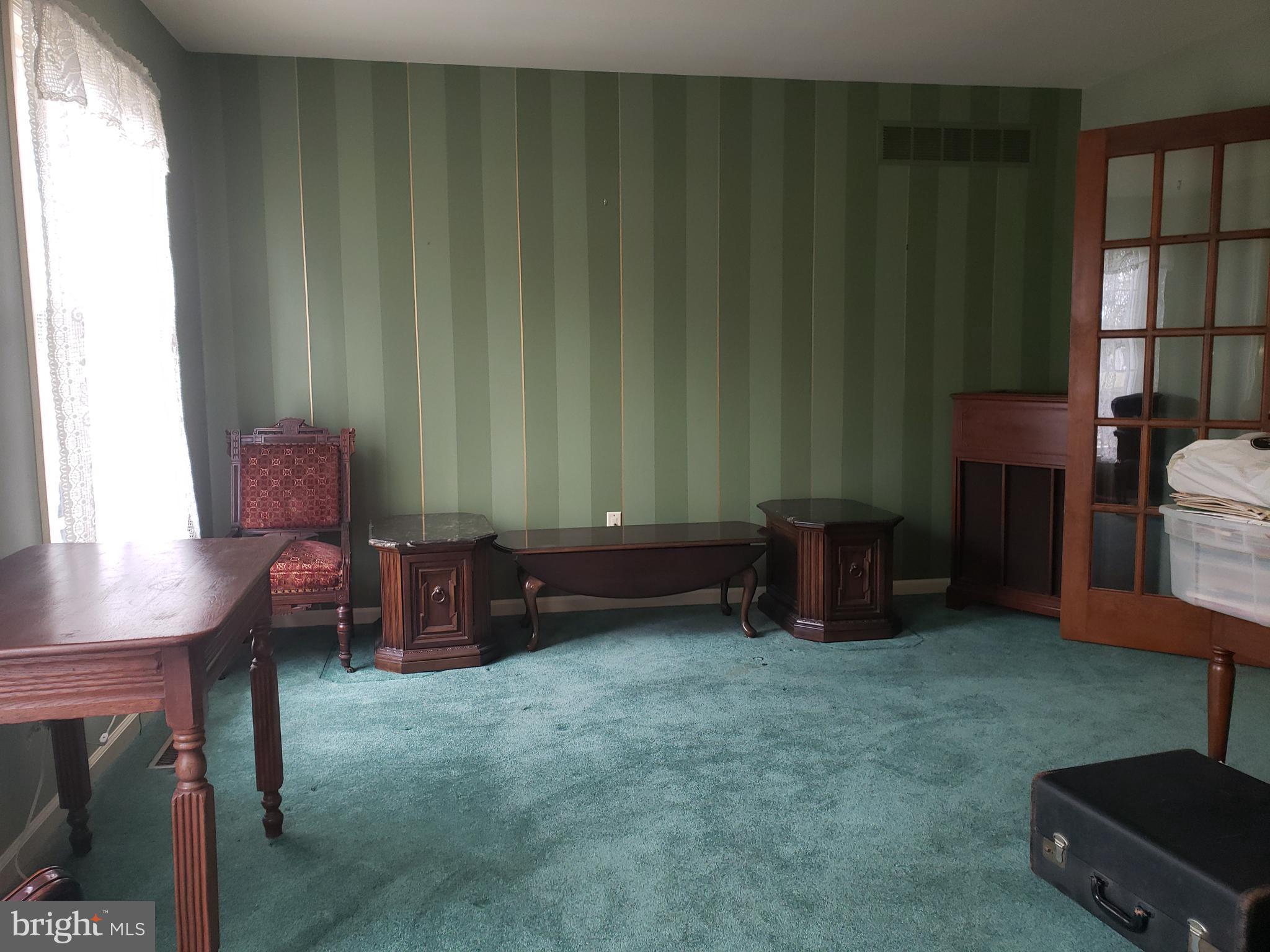 LOWHILL TOWNS #1 - Residential