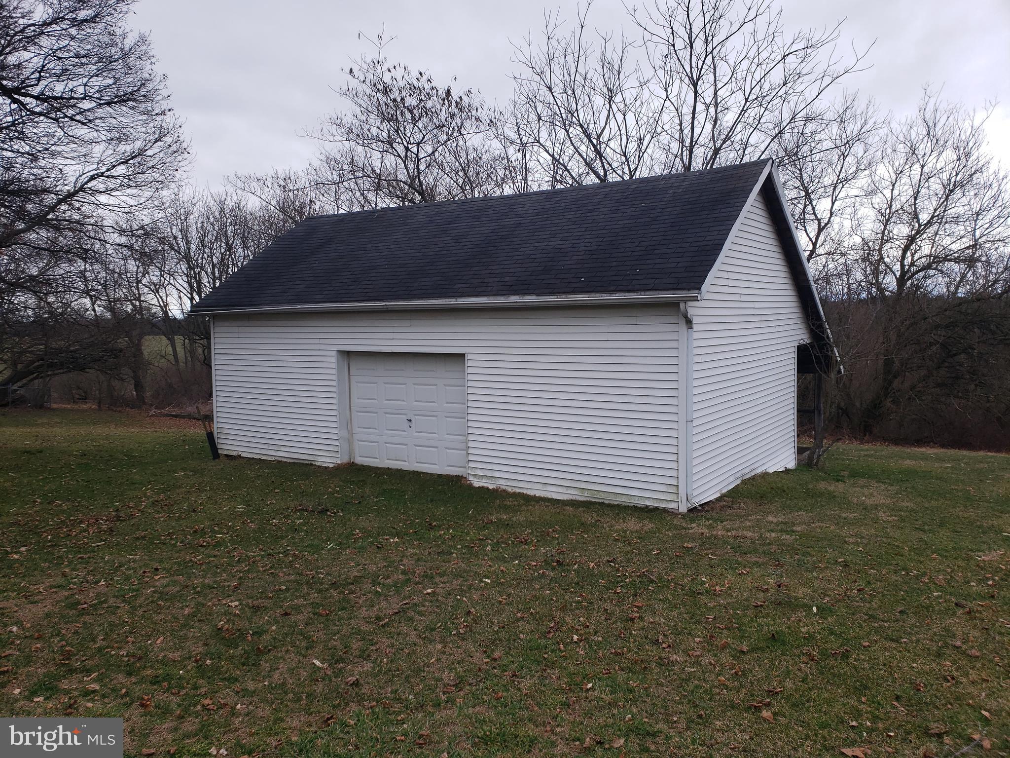 LOWHILL TOWNS #1 - Residential