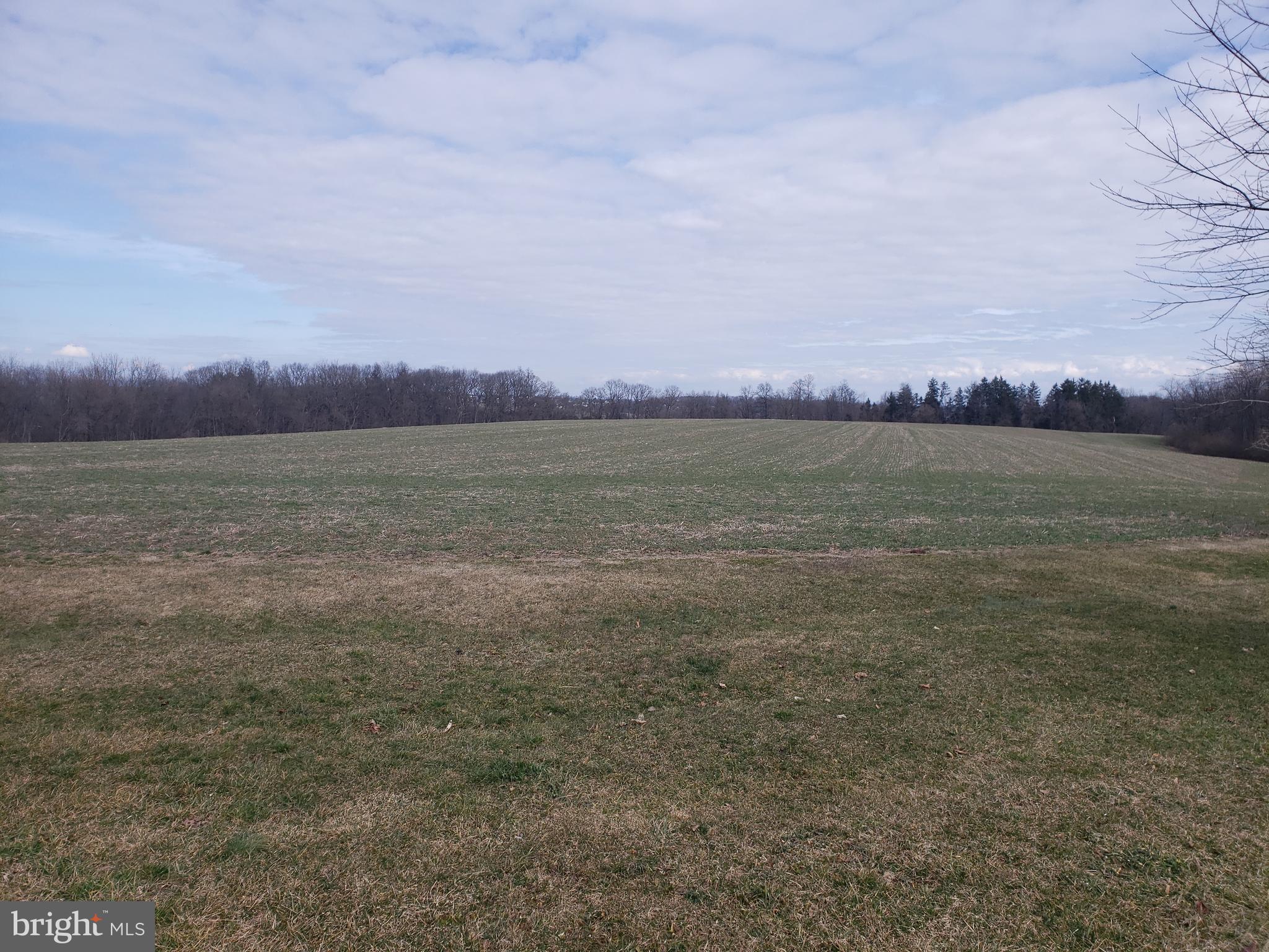 LOWHILL TOWNS #1 - Residential