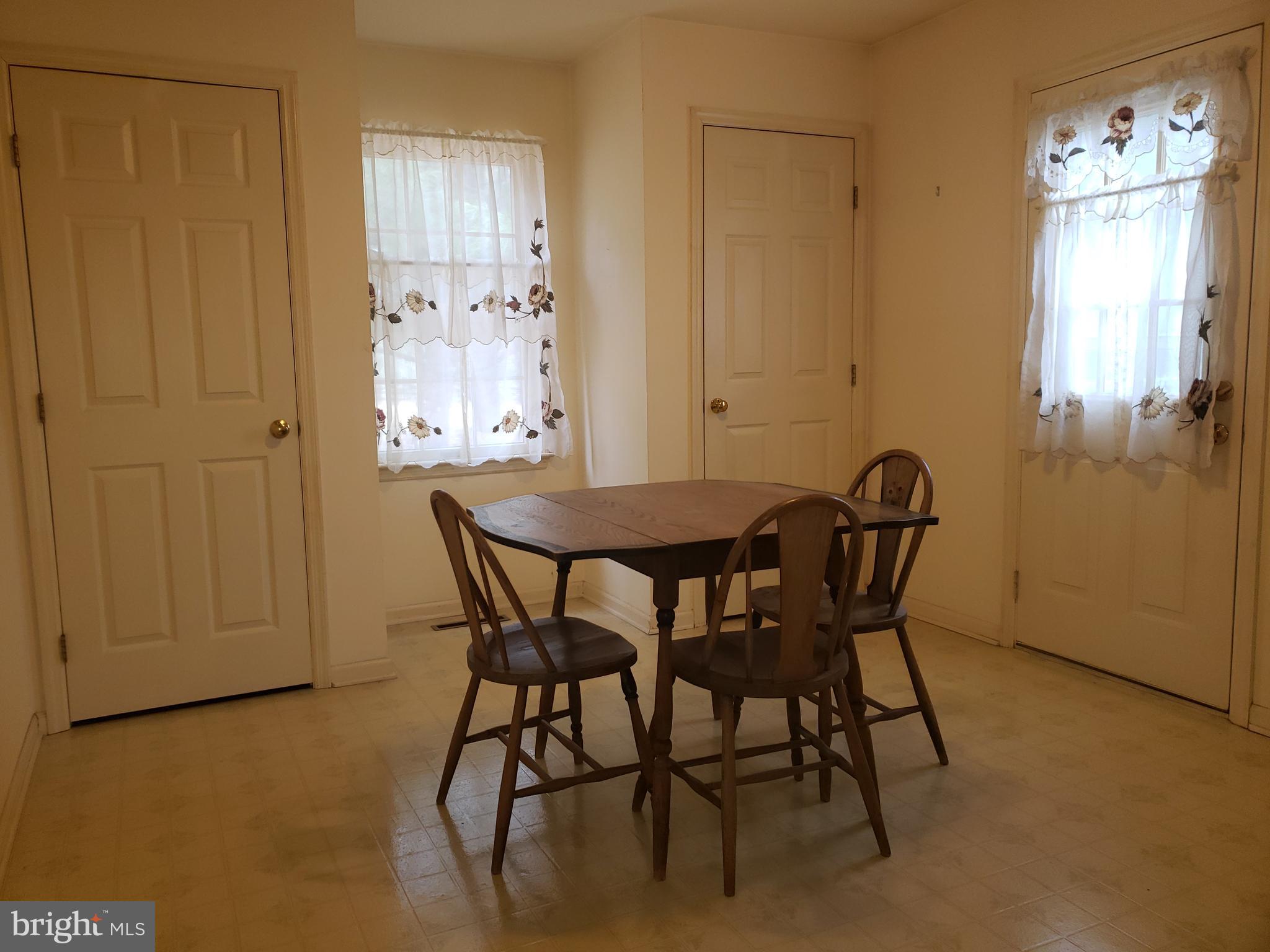 LOWHILL TOWNS #1 - Residential