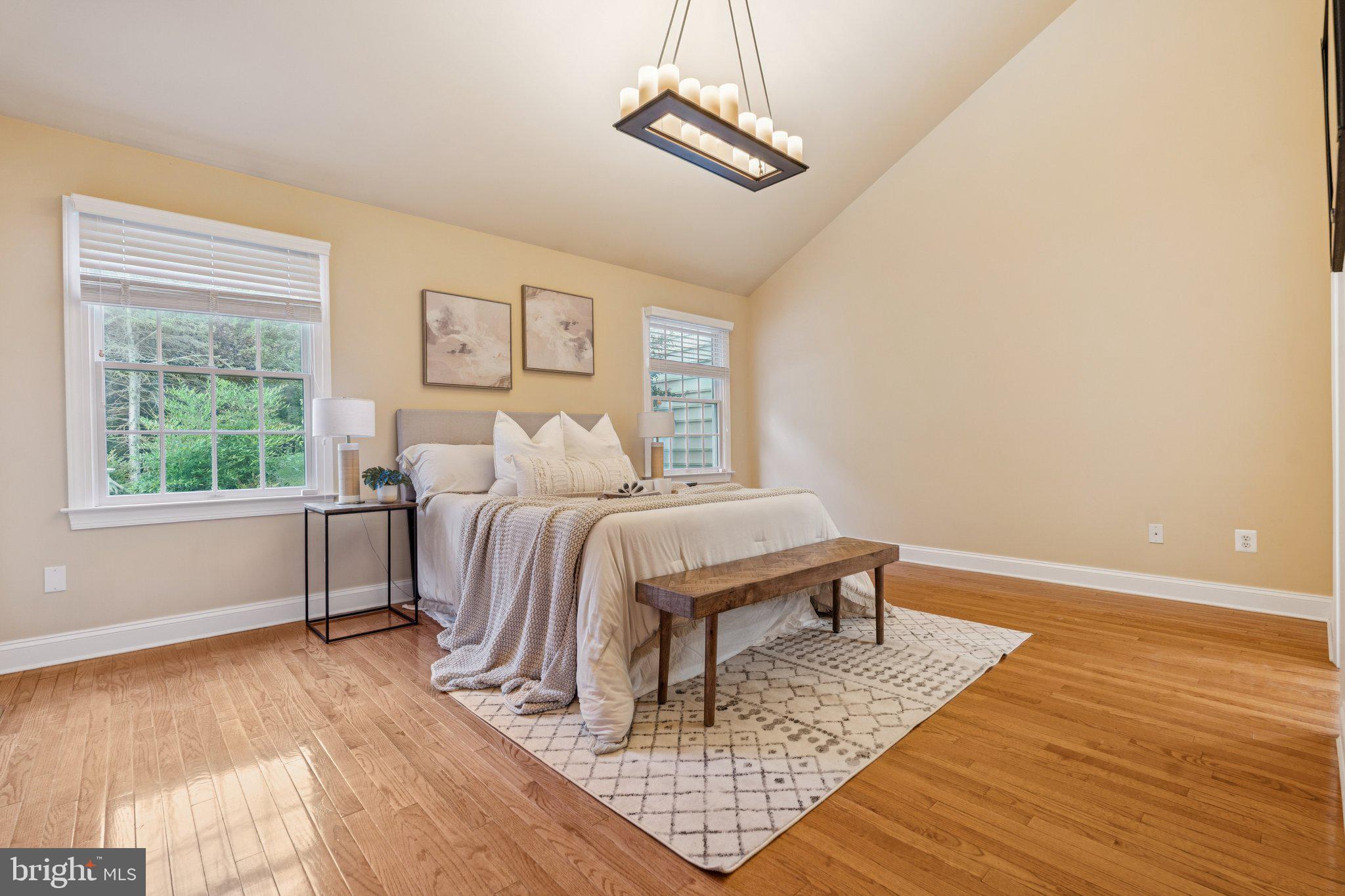 BARRINGTON - Residential