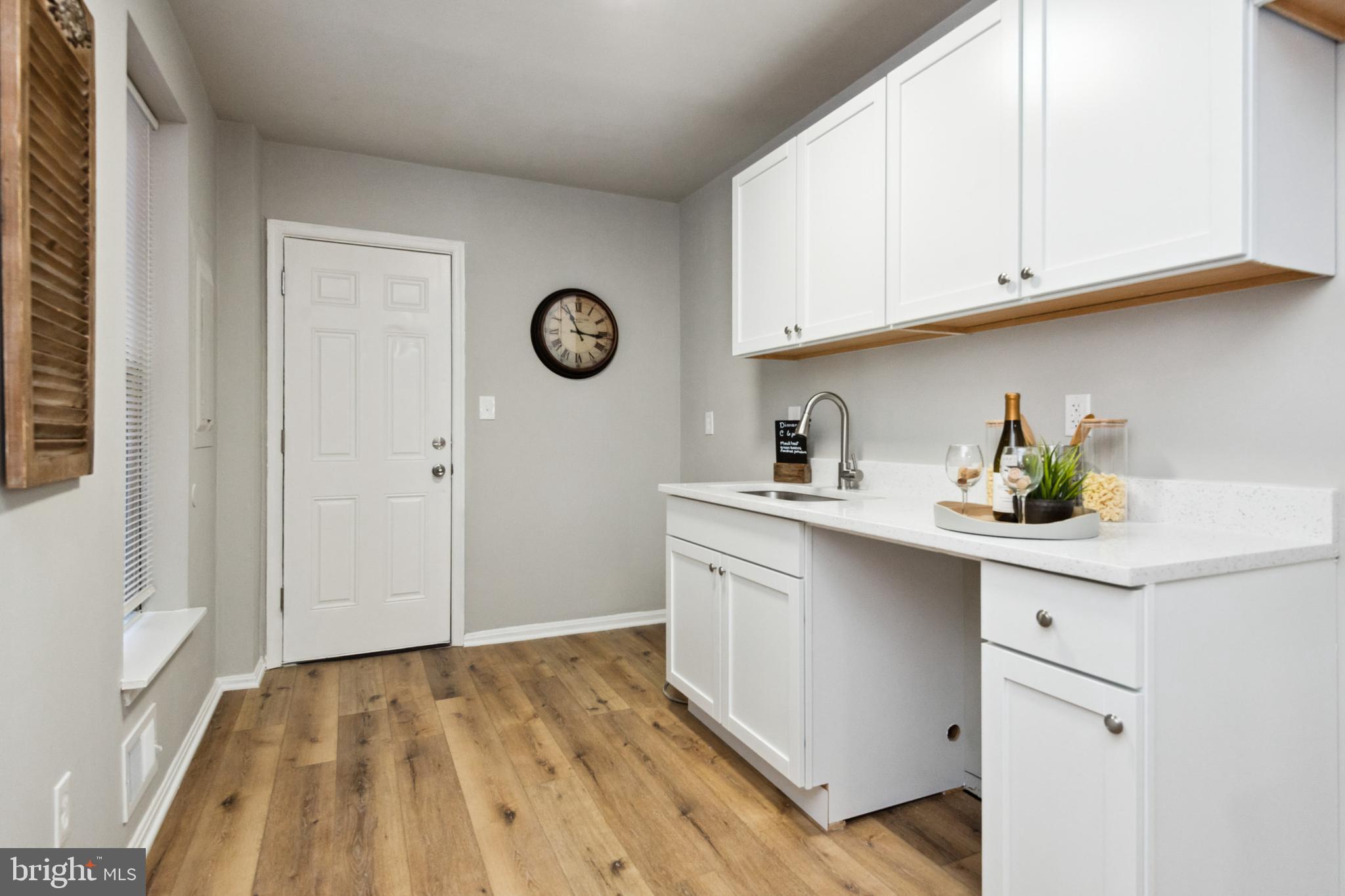 MIDDLE EAST - Residential